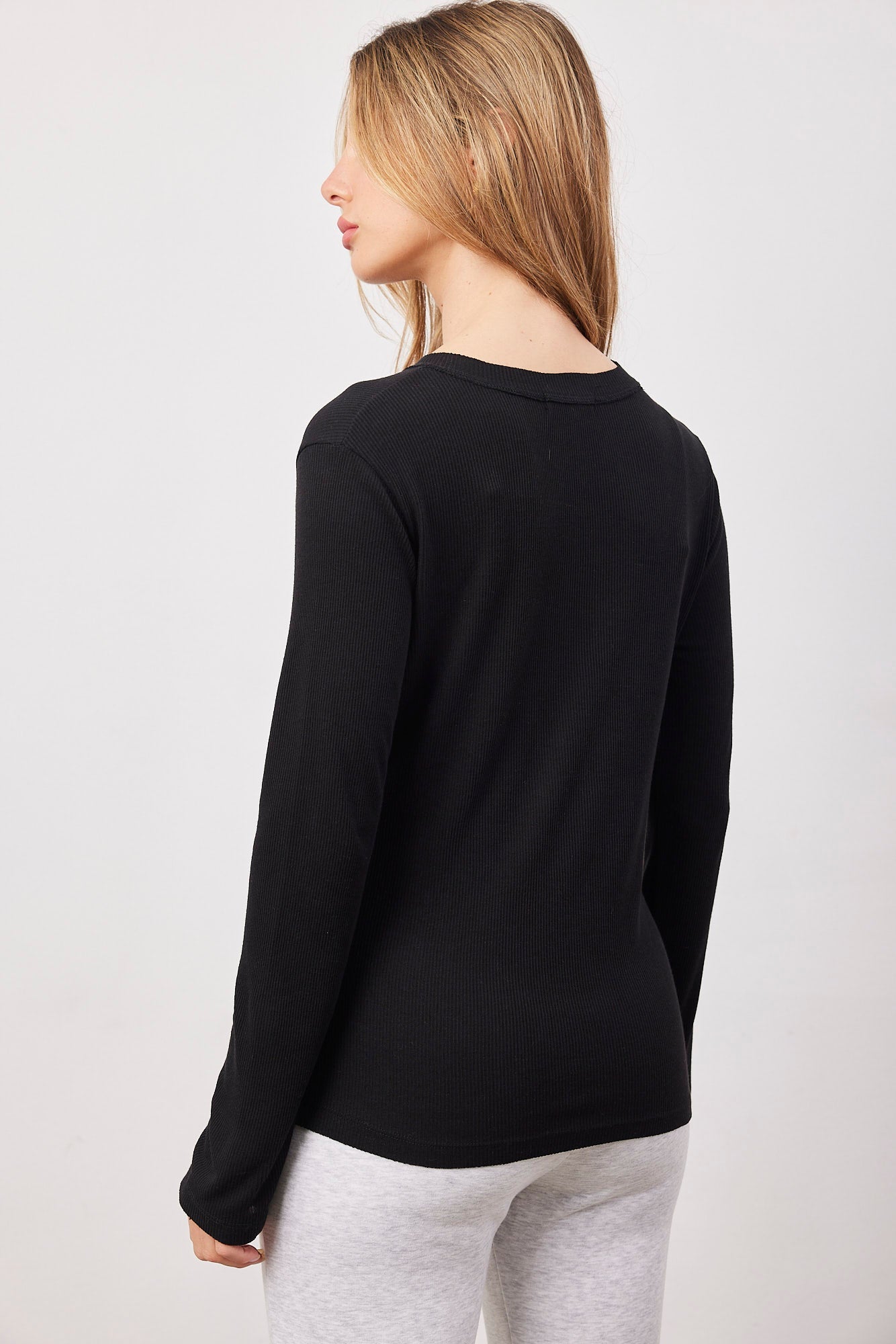 חולצה ארוכה מבד רך - ITAY BRANDS