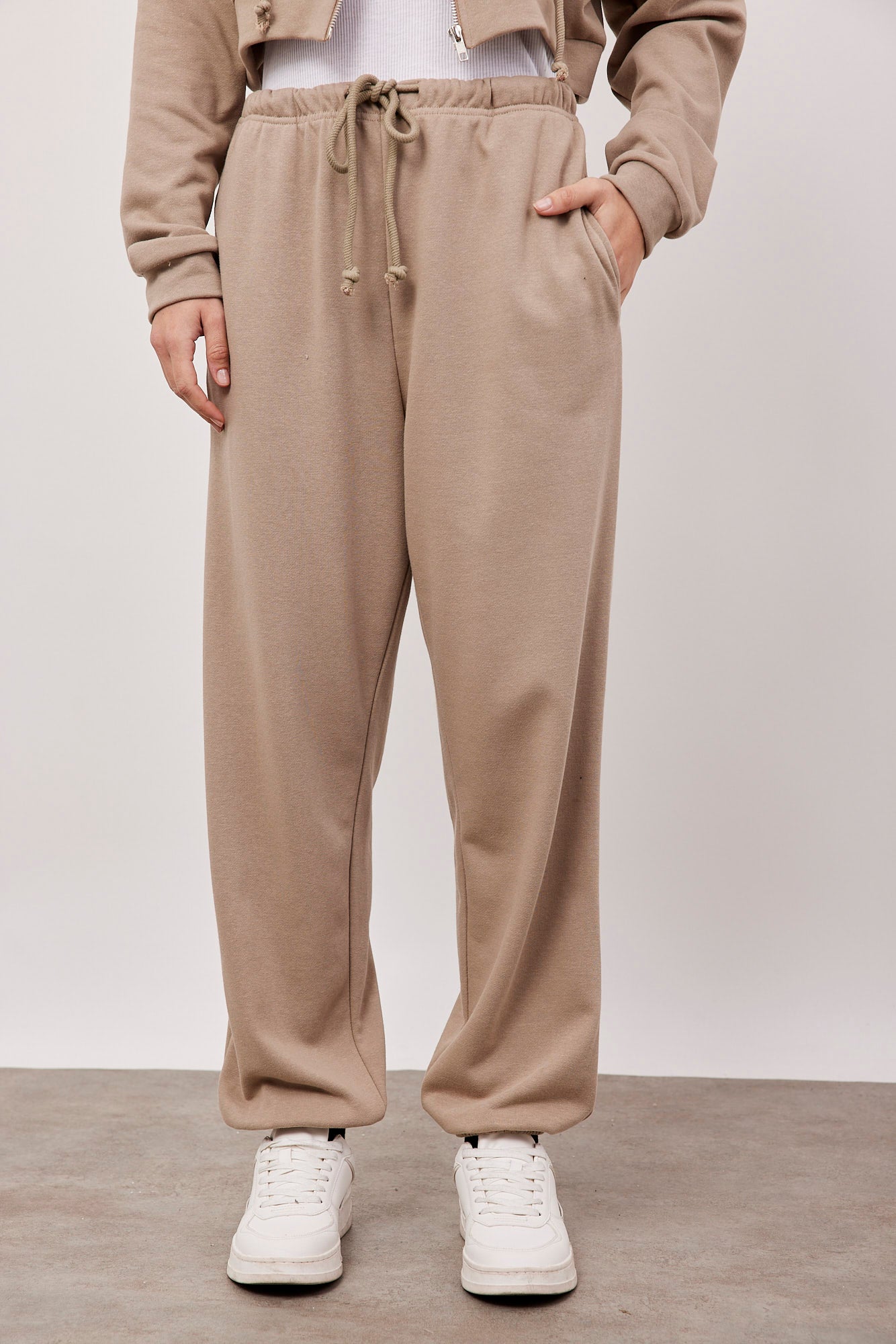 מכנסי טרנינג עם גומי - ITAY BRANDS