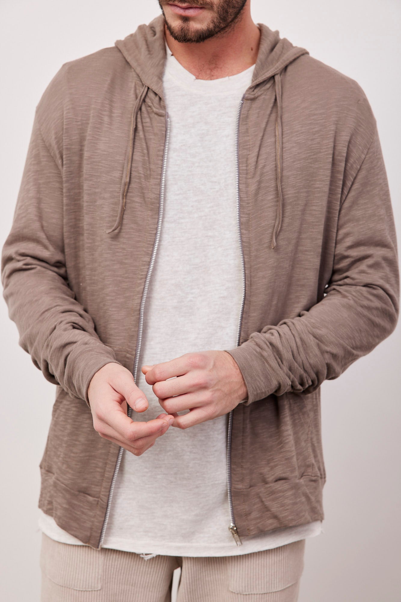 קפוצ׳ון עם רוכסן במראה ווש - ITAY BRANDS