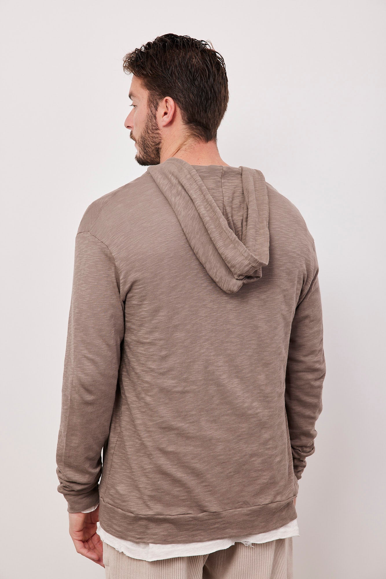 קפוצ׳ון עם רוכסן במראה ווש - ITAY BRANDS