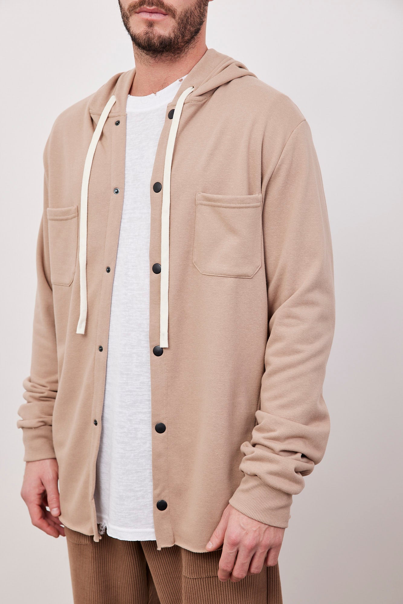 ג'קט בסיומת פרומה בשילוב כפתורים - ITAY BRANDS