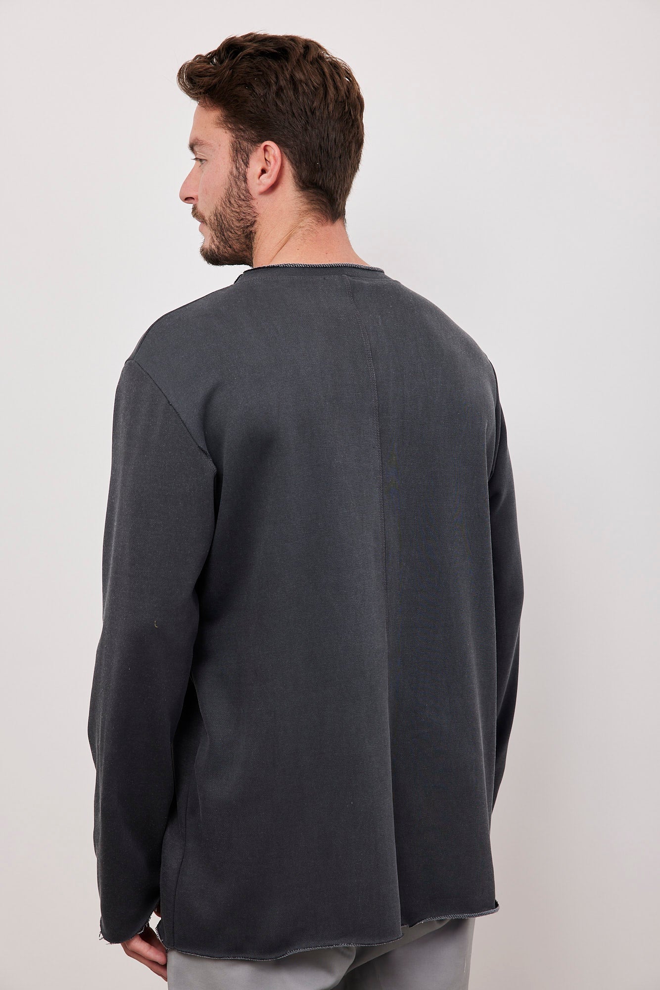 חולצה ארוכה עם גימור פרום - ITAY BRANDS