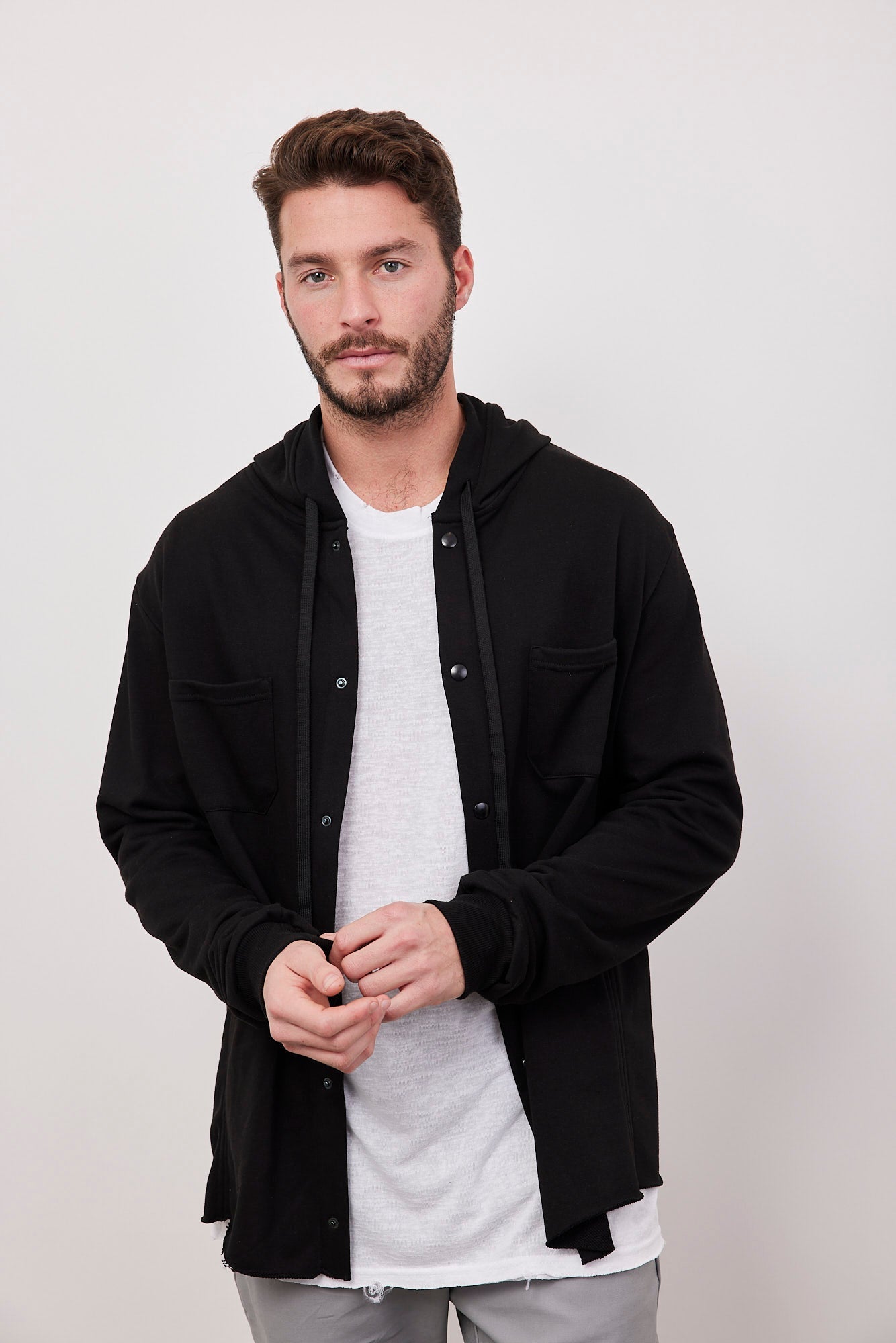 ג'קט בסיומת פרומה בשילוב כפתורים - ITAY BRANDS