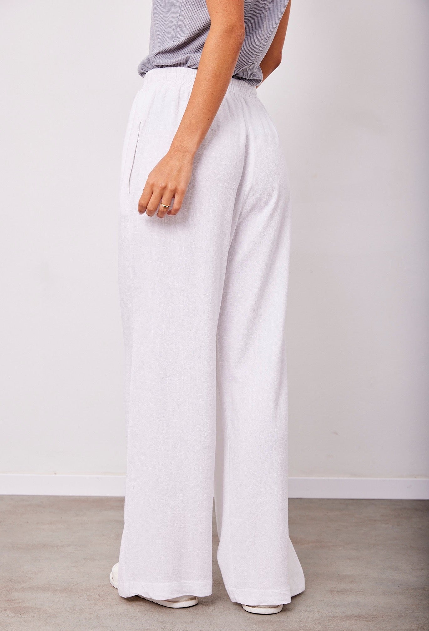 מכנסיים דמוי פשתן ארוכים מתרחבים - ITAY BRANDS