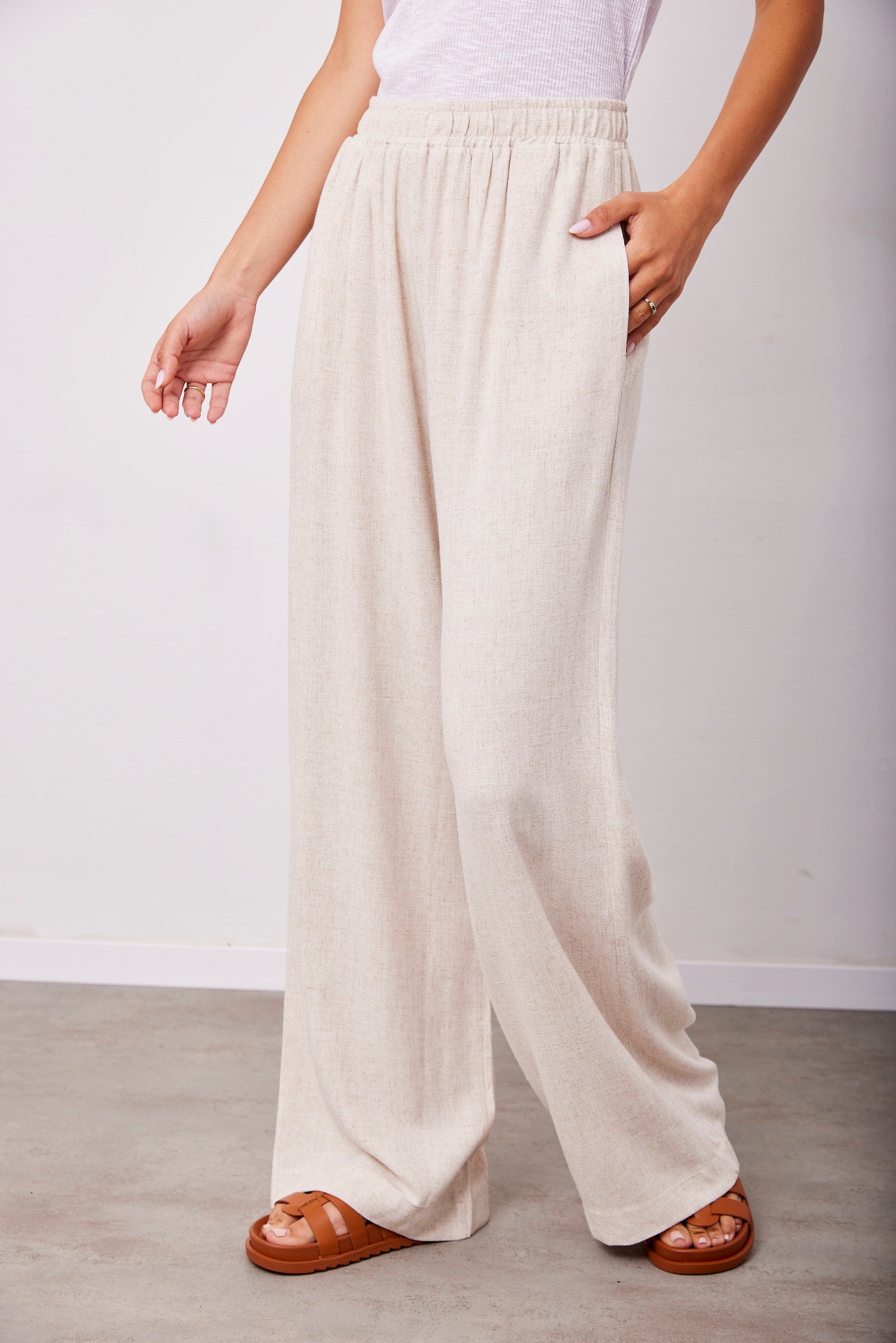 מכנסיים דמוי פשתן ארוכים מתרחבים - ITAY BRANDS