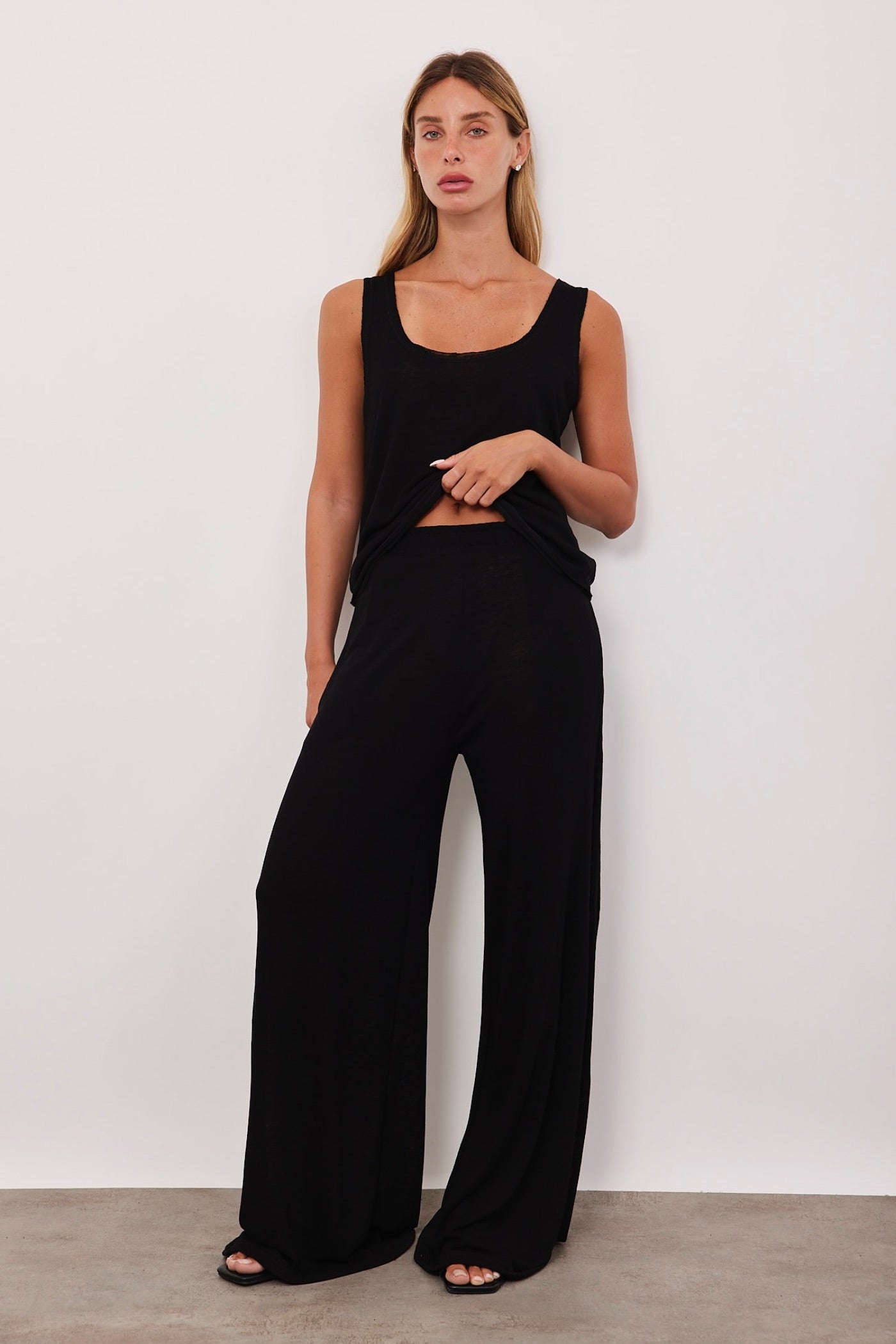 חליפה במראה פשתן בגזרה משוחררת - ITAY BRANDS