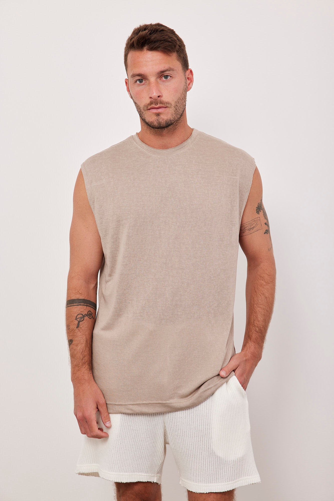 מכנסי ברמודה מבד וופל בסיומת פרומה - ITAY BRANDS