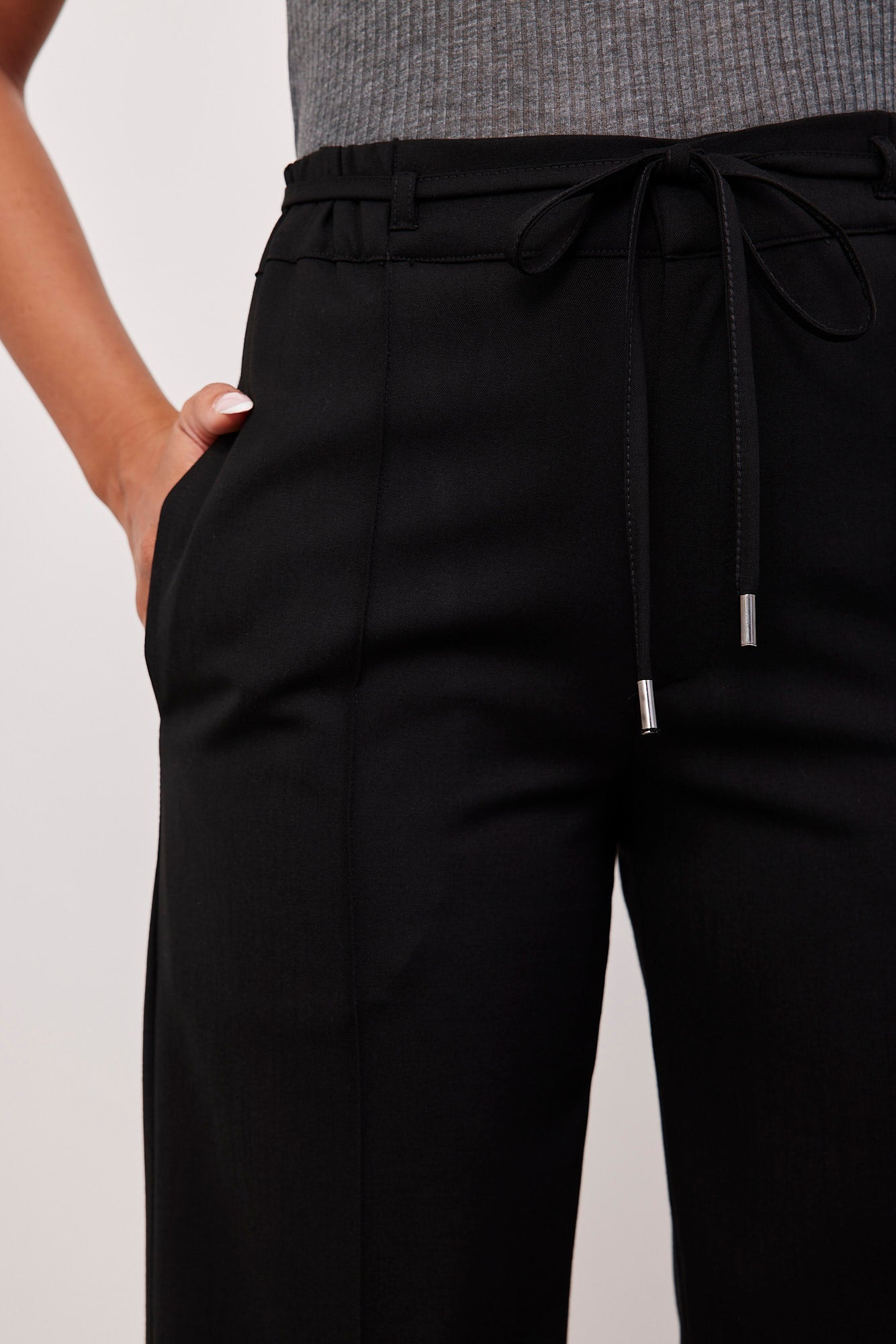 מכנסיים מחויטים בשילוב קשירה - ITAY BRANDS