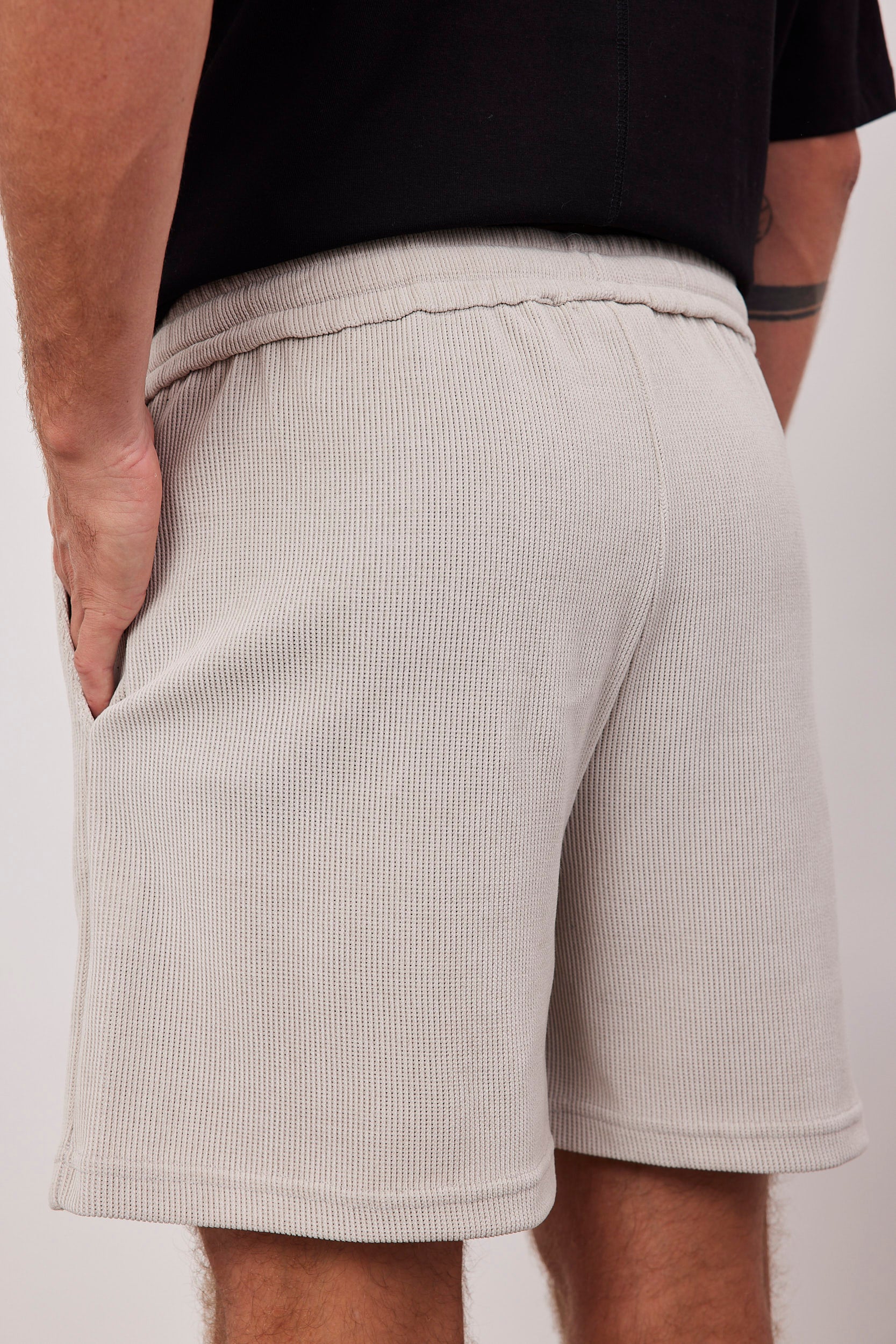 מכנסיים קצרים מבד קורדרוי