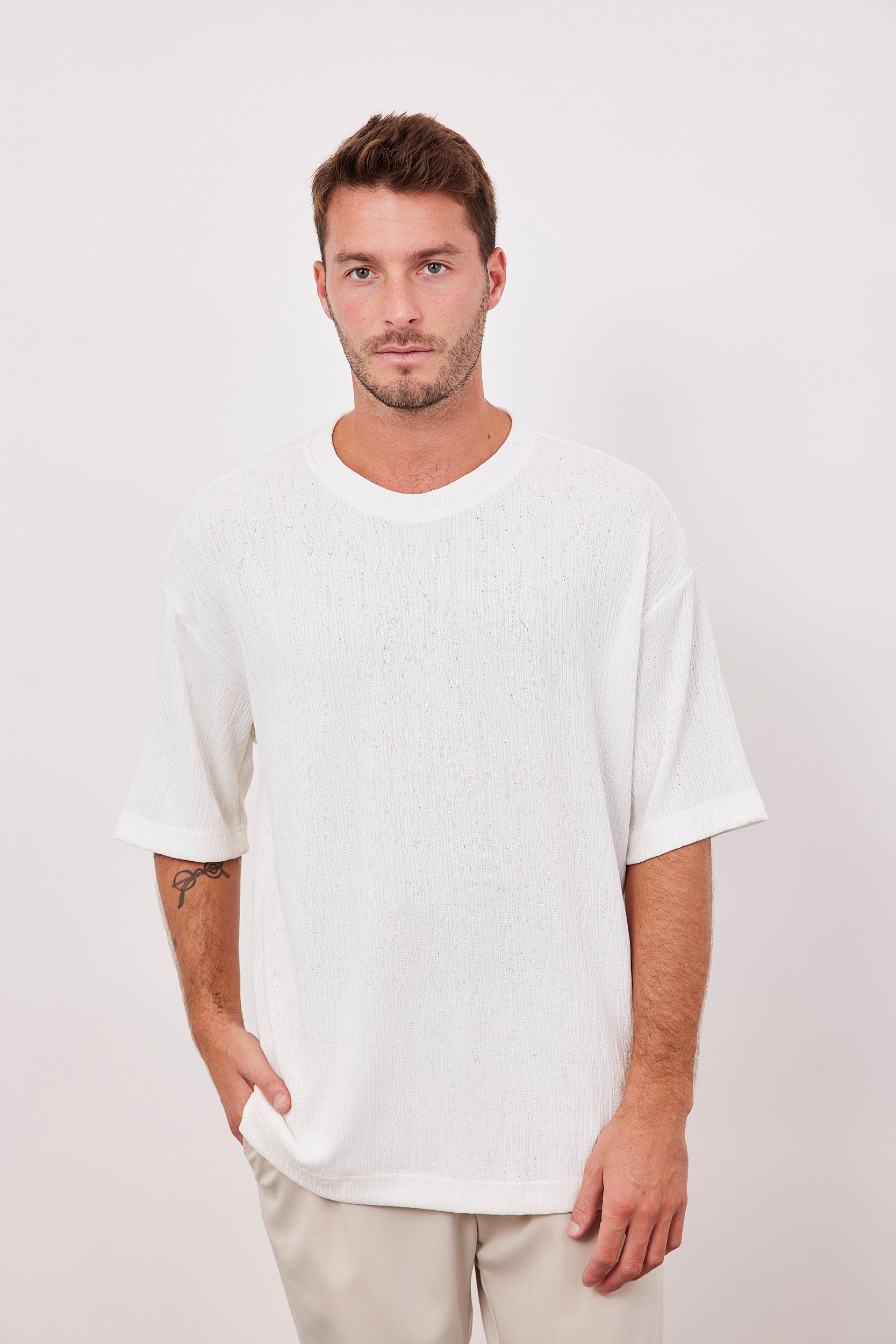 טישרט בטקסטורה