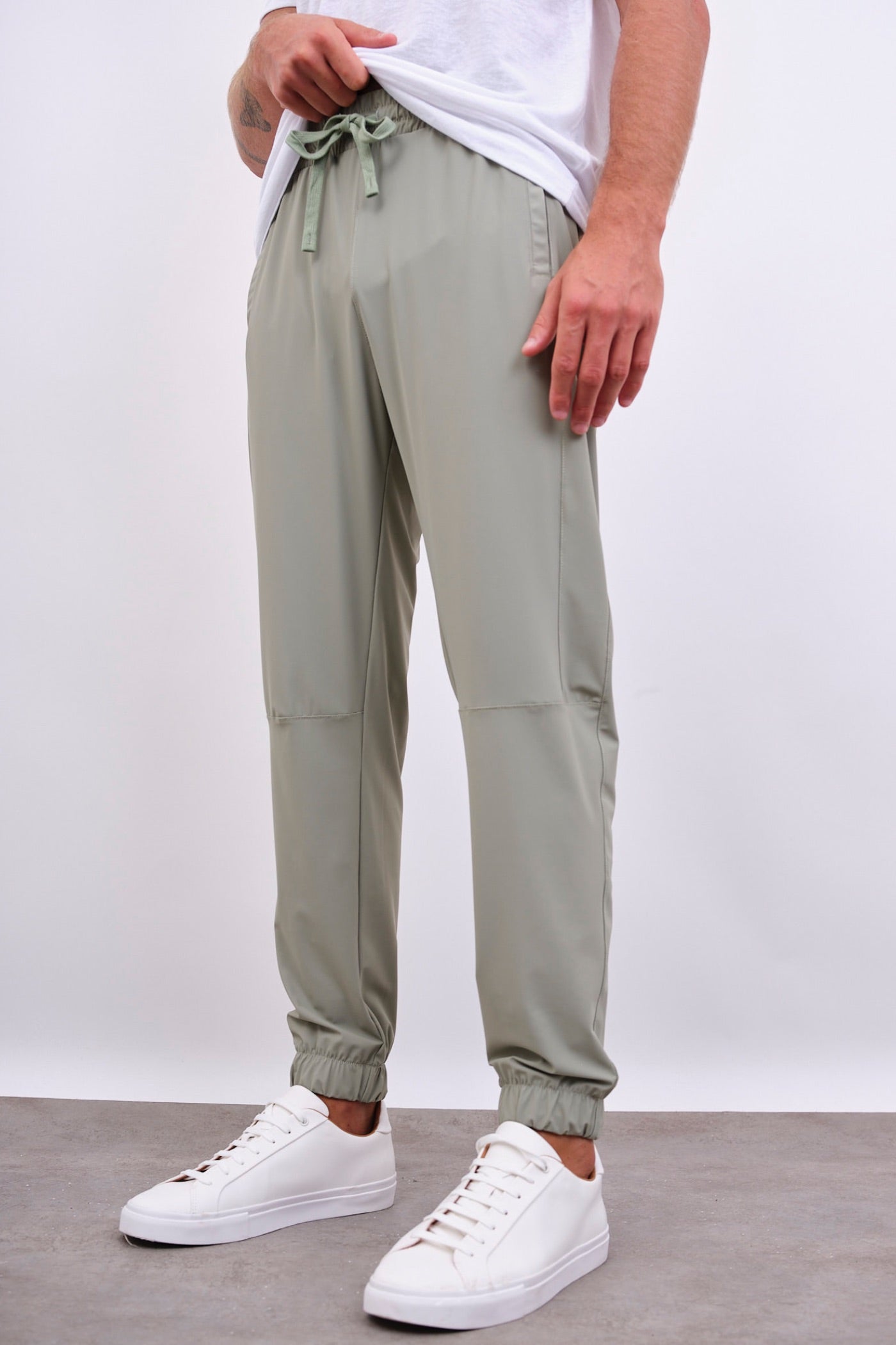 מכנסיים ארוכים מבד ניילון נמתח - ITAY BRANDS