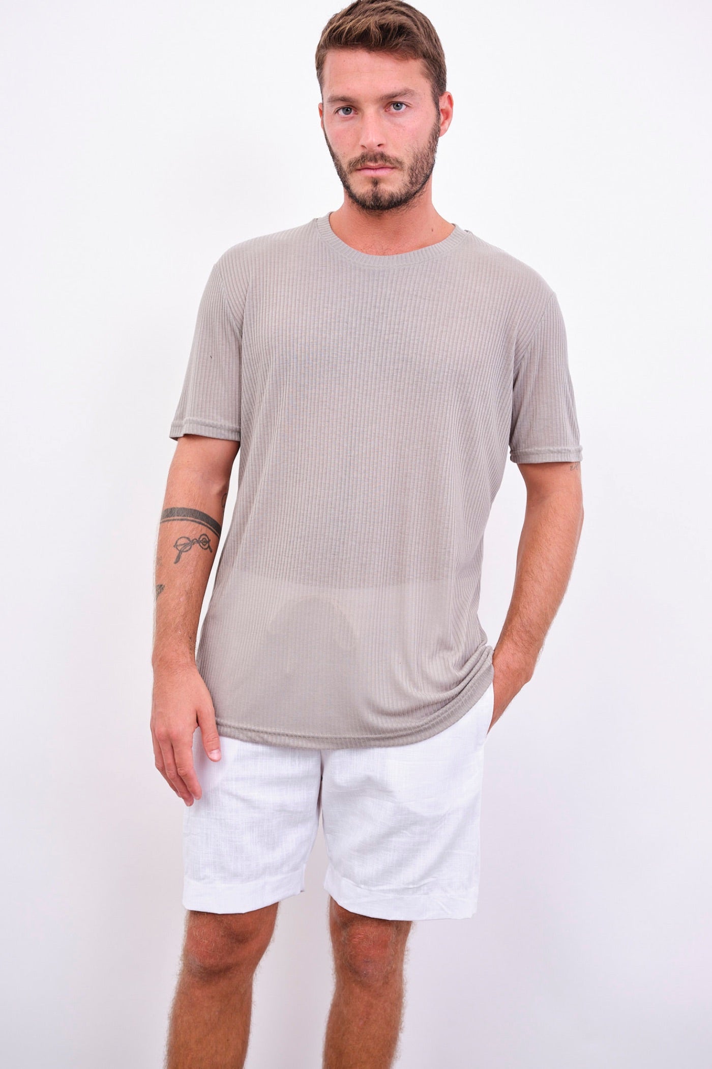 טי-שרט רכה בטקסטורת פסים - ITAY BRANDS