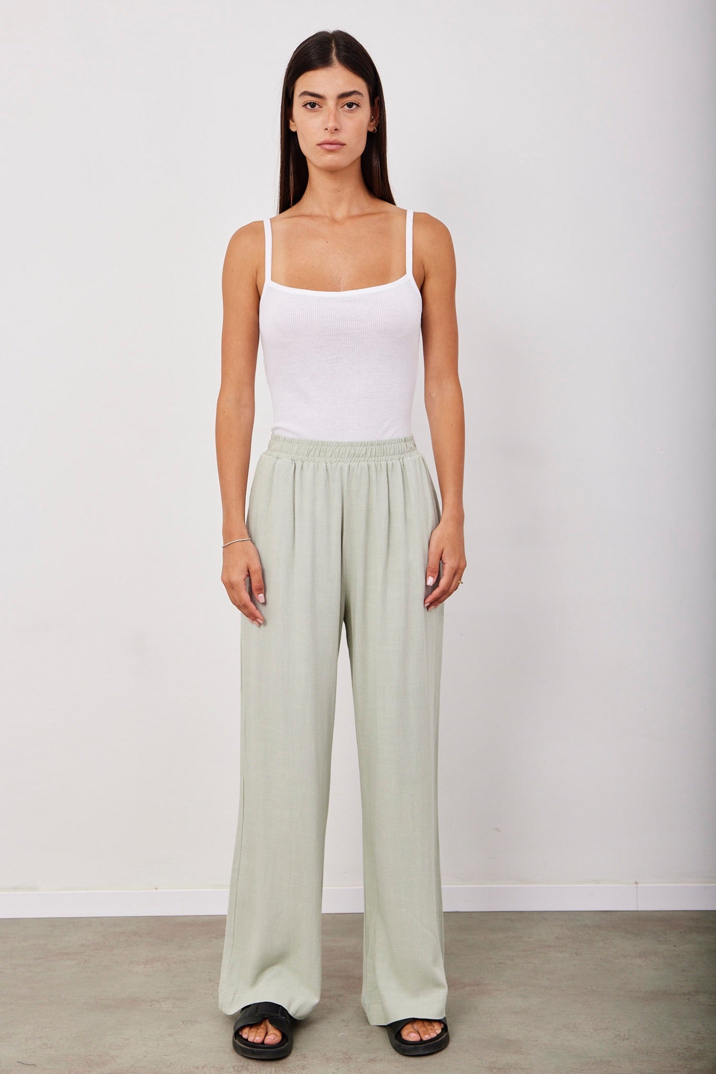 מכנסיים דמוי פשתן ארוכים מתרחבים - ITAY BRANDS