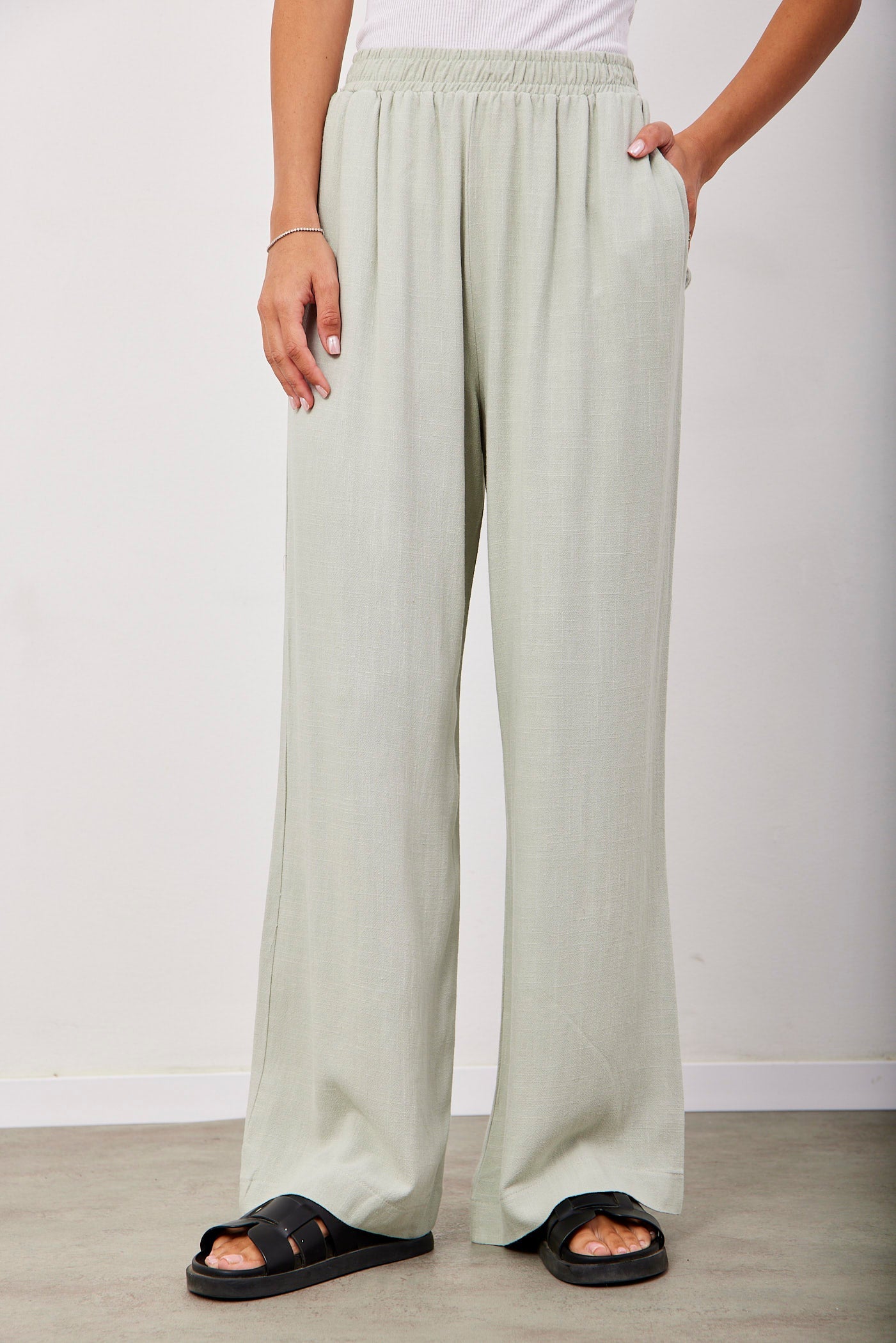 מכנסיים דמוי פשתן ארוכים מתרחבים - ITAY BRANDS