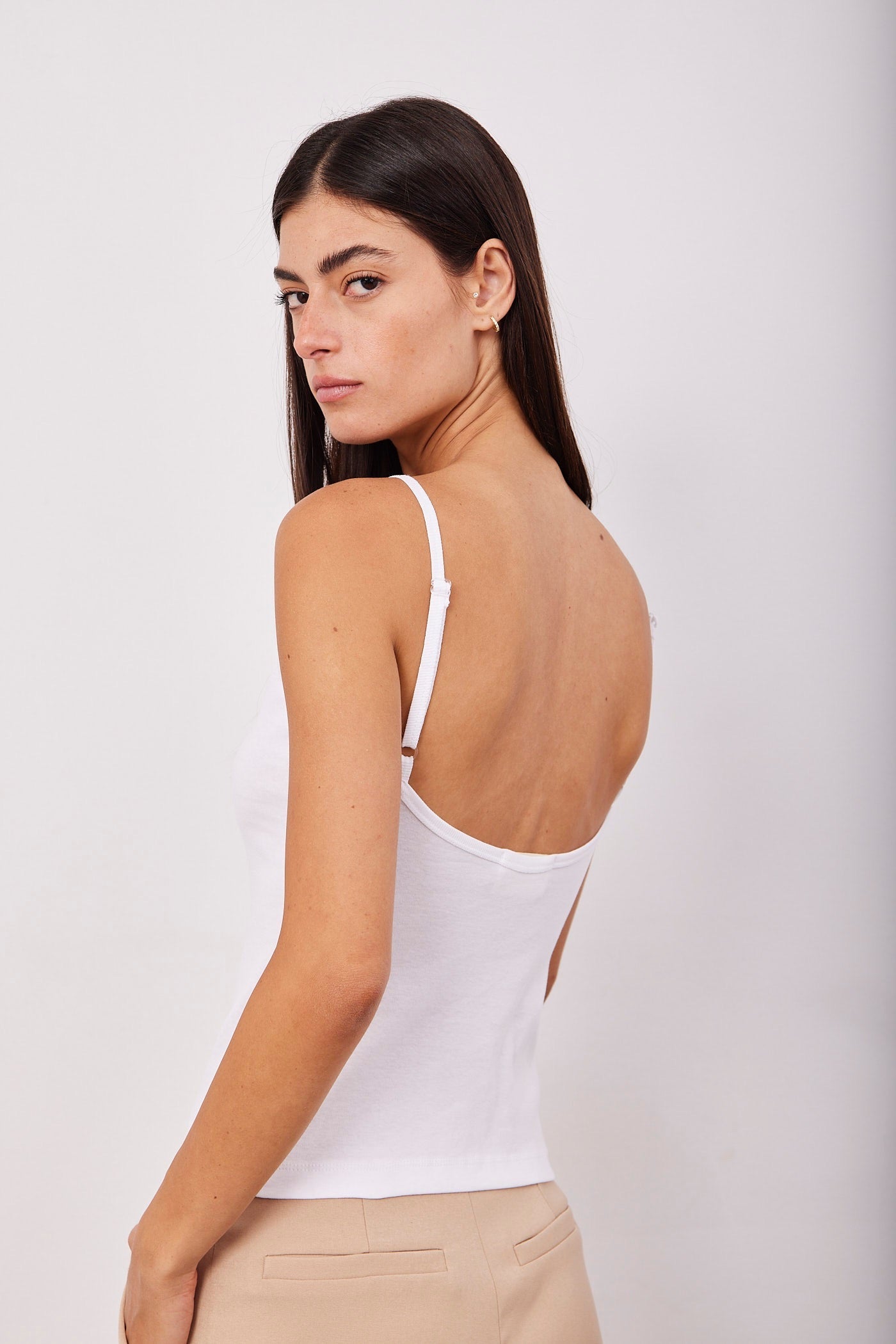 גופיית ספגטי גב חשוף - ITAY BRANDS