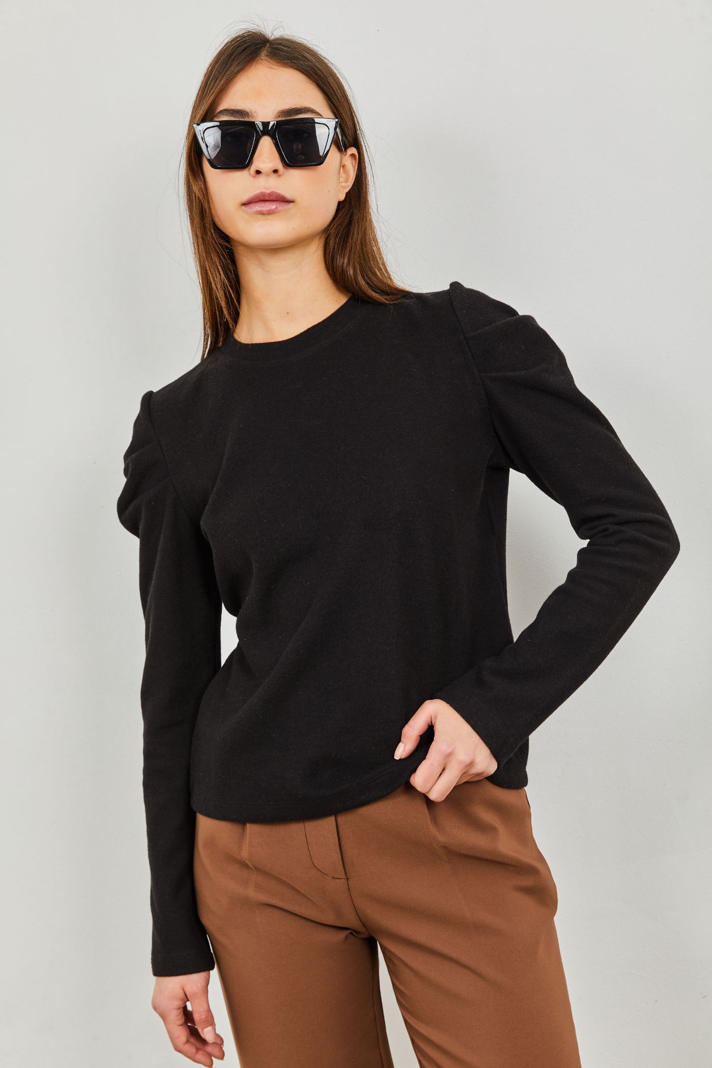 סריג עם שרוולים נפוחים - ITAY BRANDS