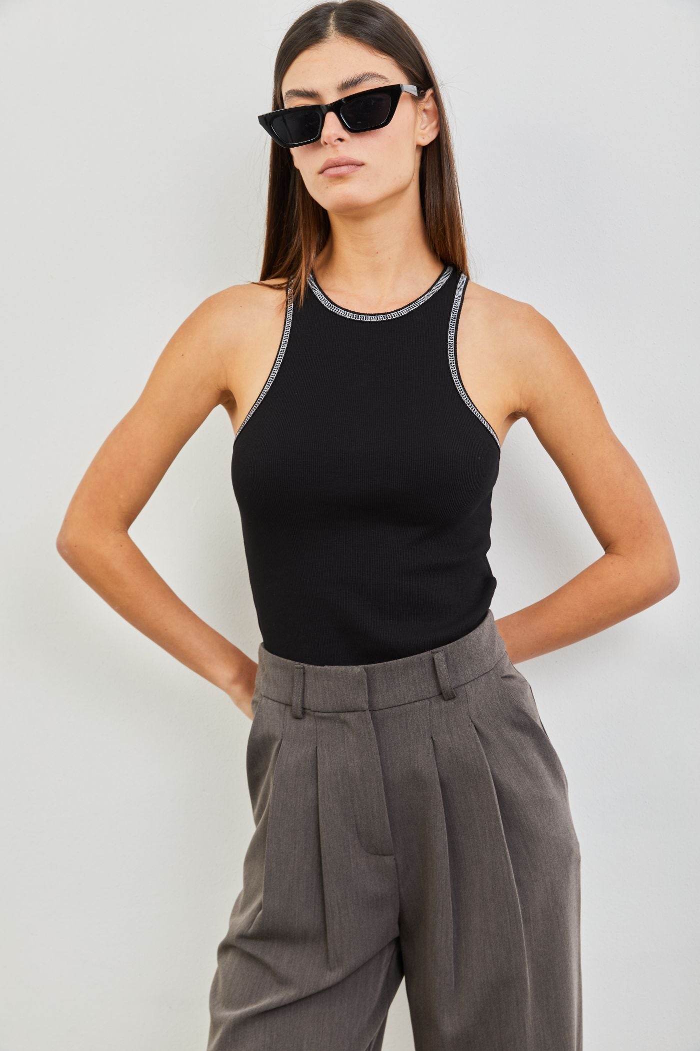 גופיית רייסר תיפור בולט - ITAY BRANDS