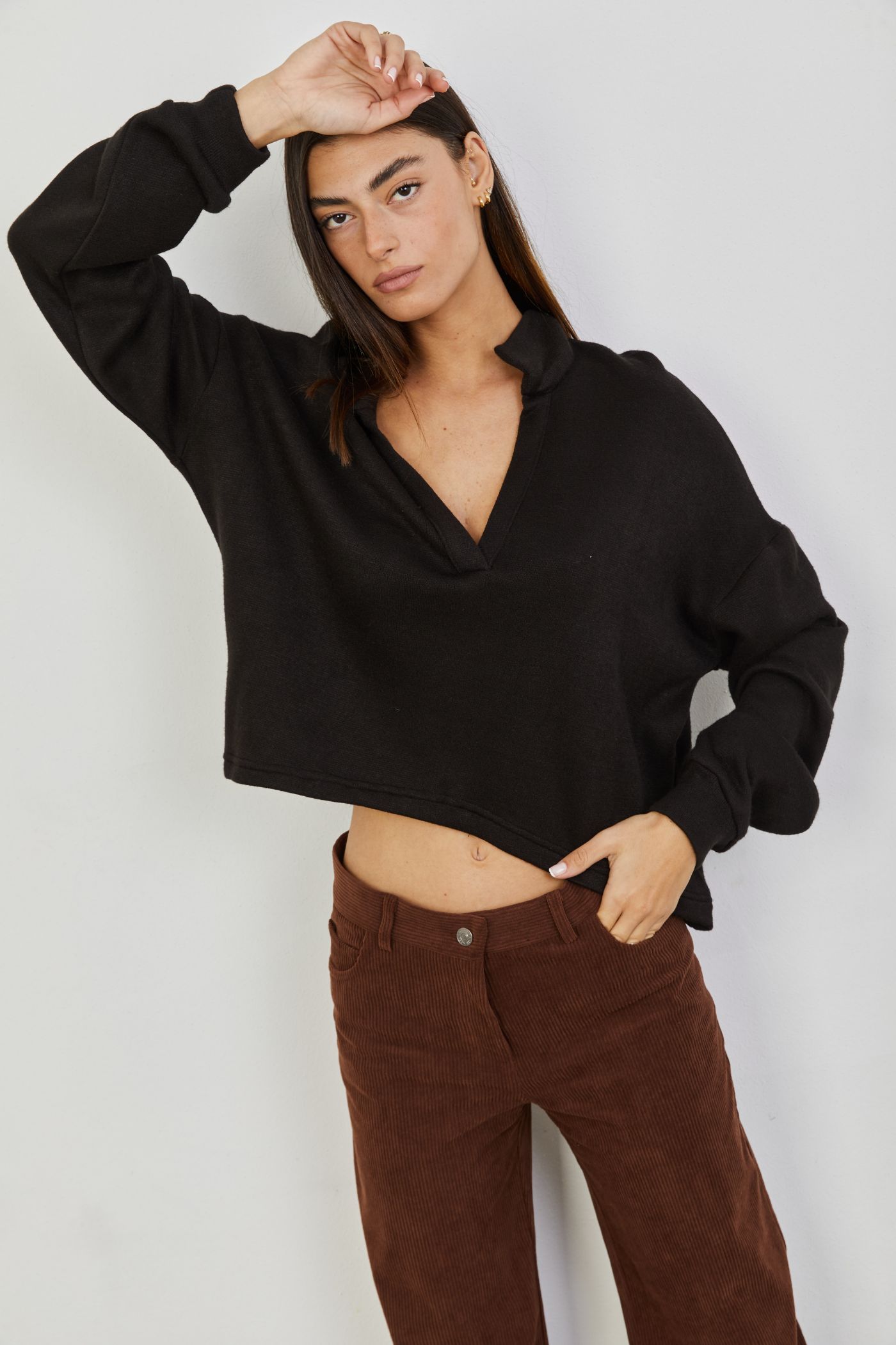 סריג קרופ בשילוב צווארון - ITAY BRANDS