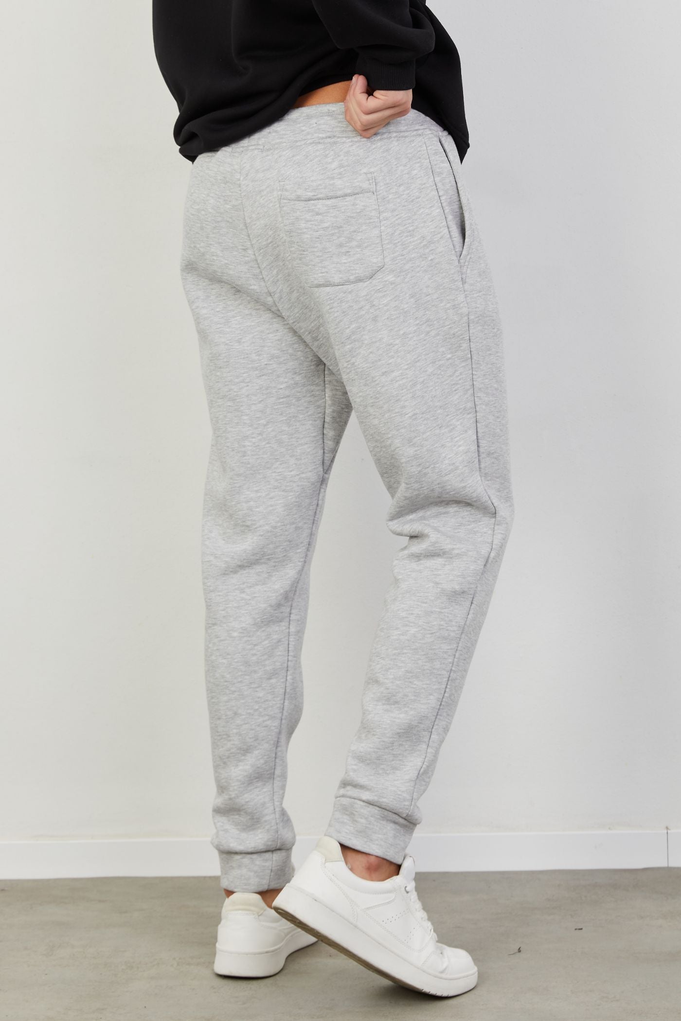 מכנסי טרנינג גזרה צרה - ITAY BRANDS