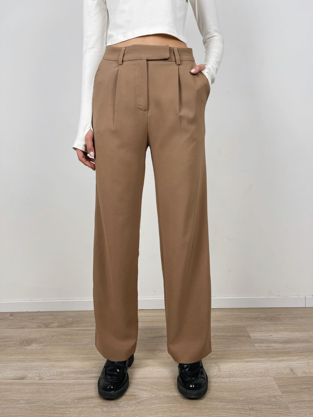 מכנסיים מחויטים סגירה צידית - ITAY BRANDS