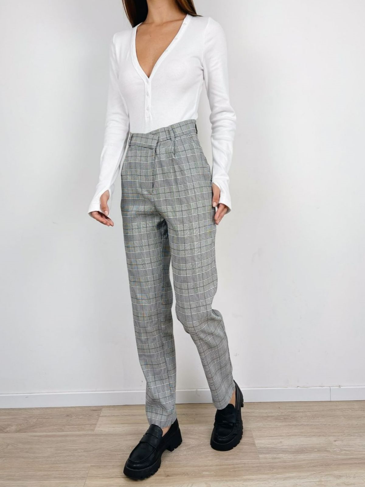 מכנסיים משובצים בסגירה א-סימטרית - ITAY BRANDS