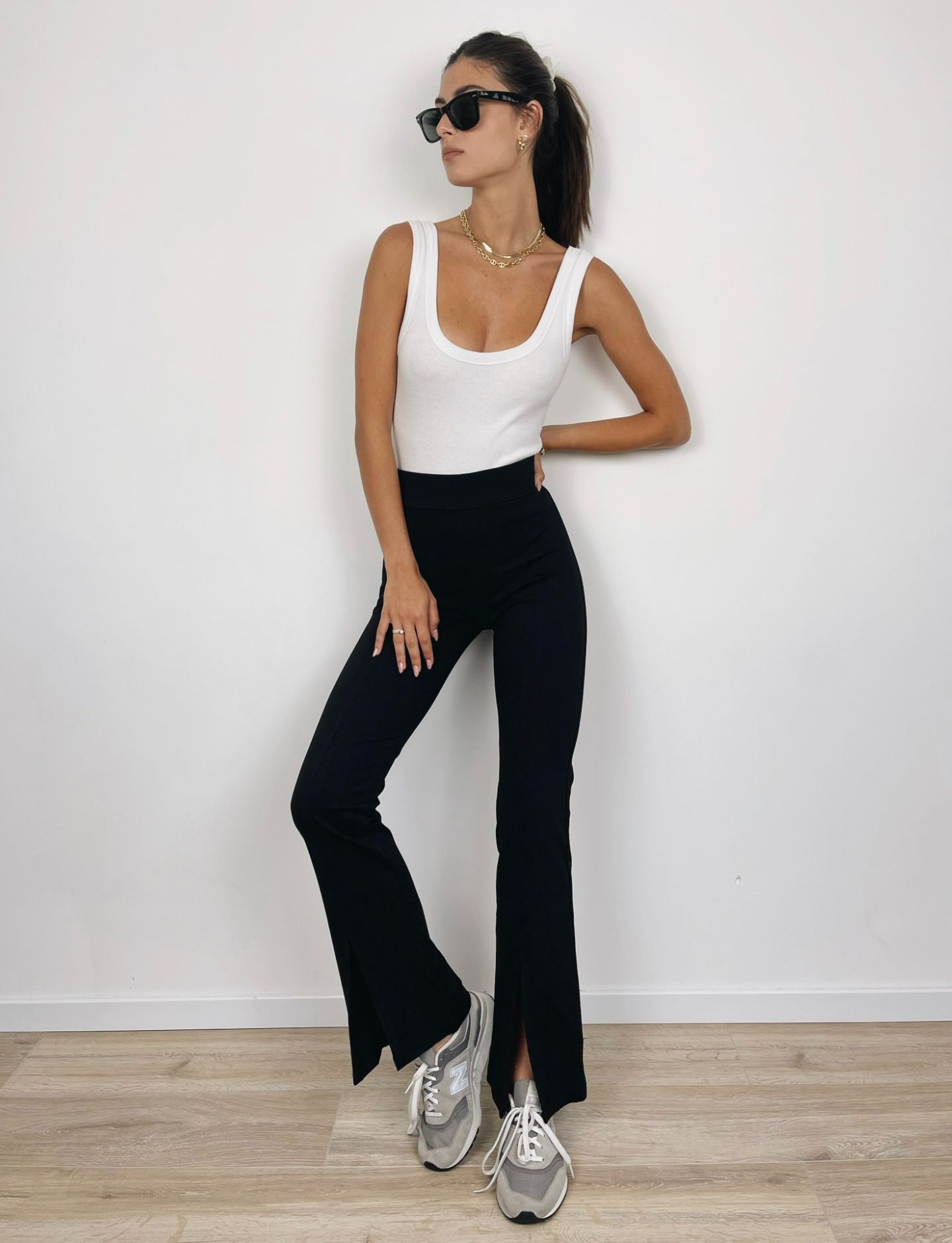 מכנסי טייץ שסעים קדמיים - ITAY BRANDS