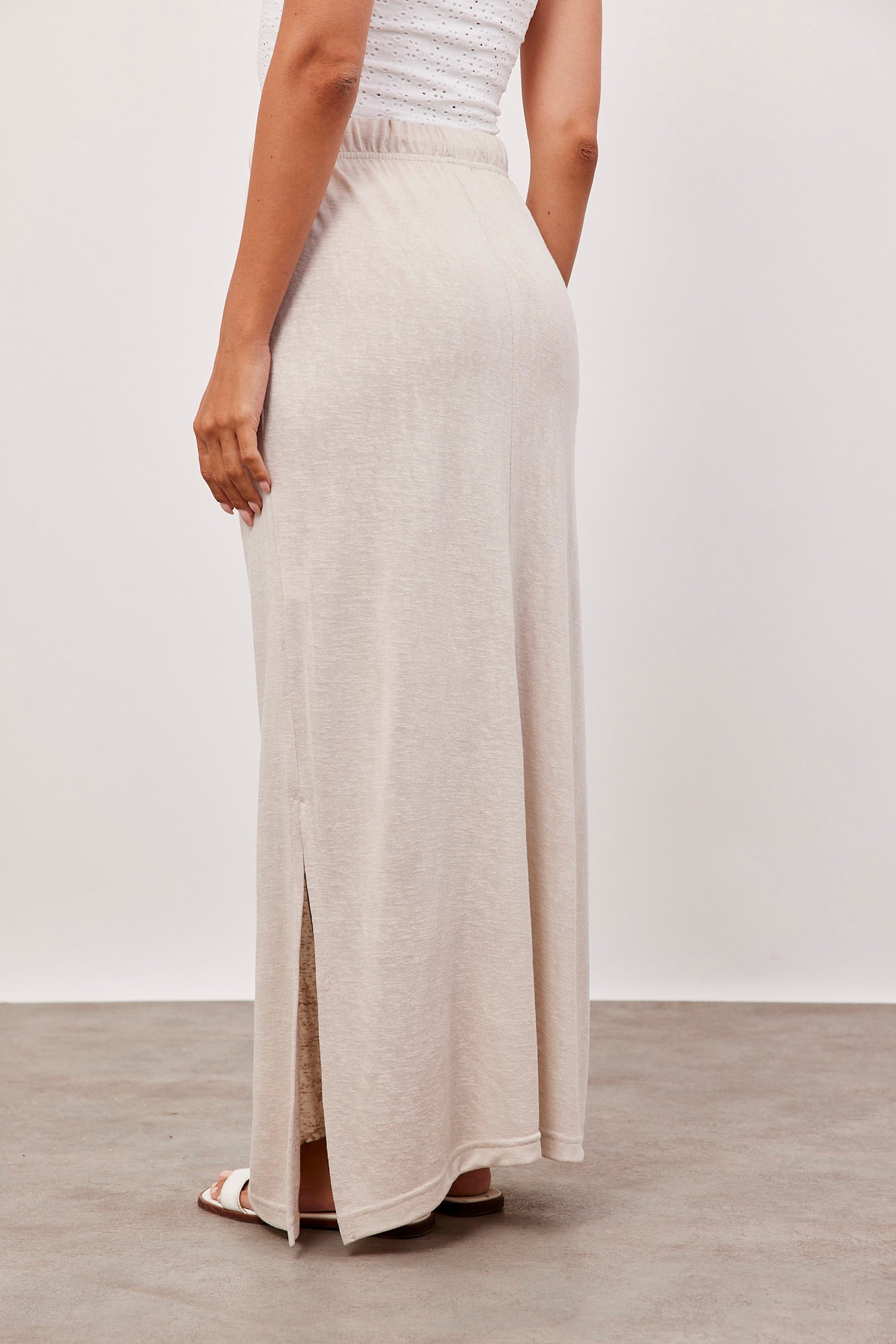 חצאית מקסי במראה פשתן - ITAY BRANDS