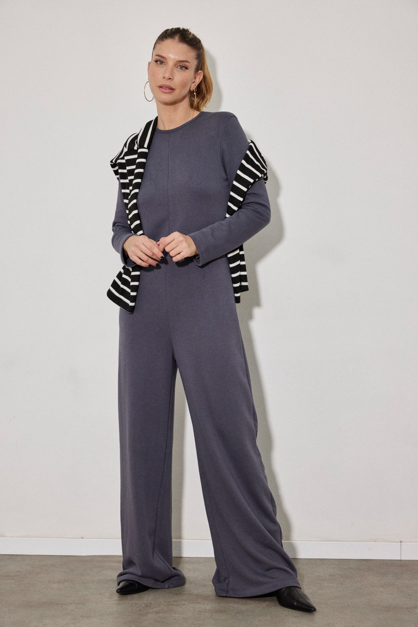 אוברול ארוך עם קשירה בגב - ITAY BRANDS