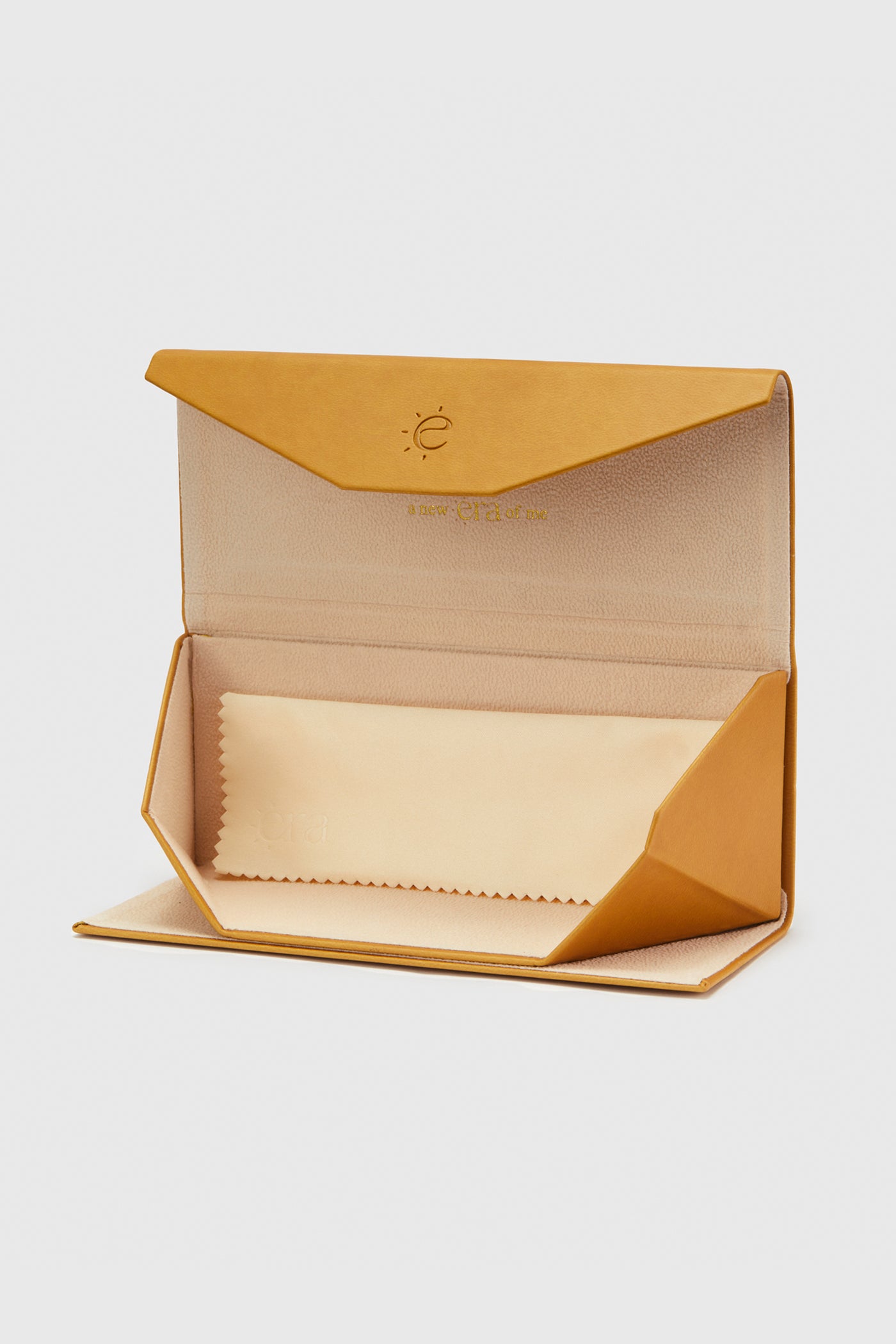 TOM C1 - ITAY BRANDS