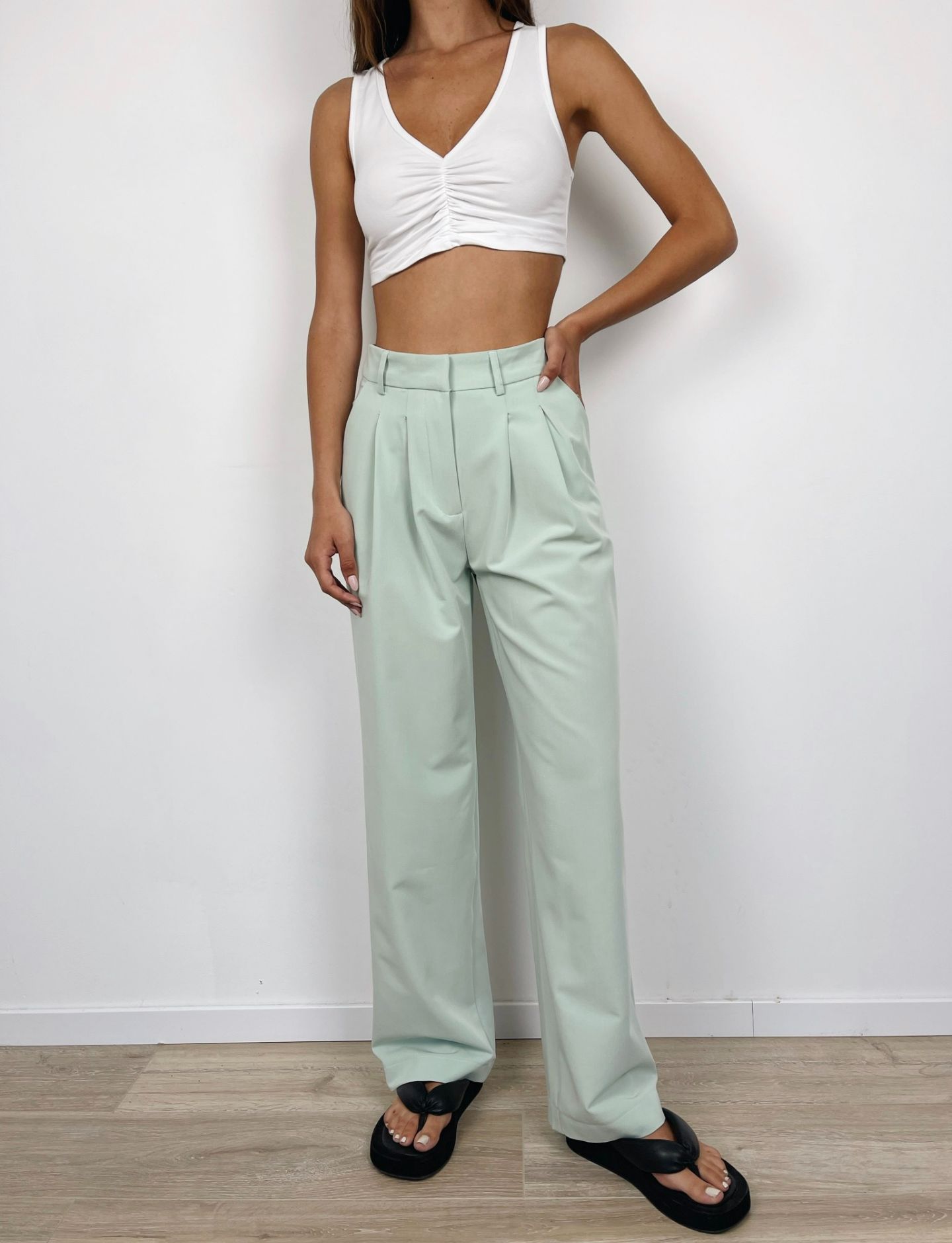 מכנסיים מחויטים מתרחבים - ITAY BRANDS