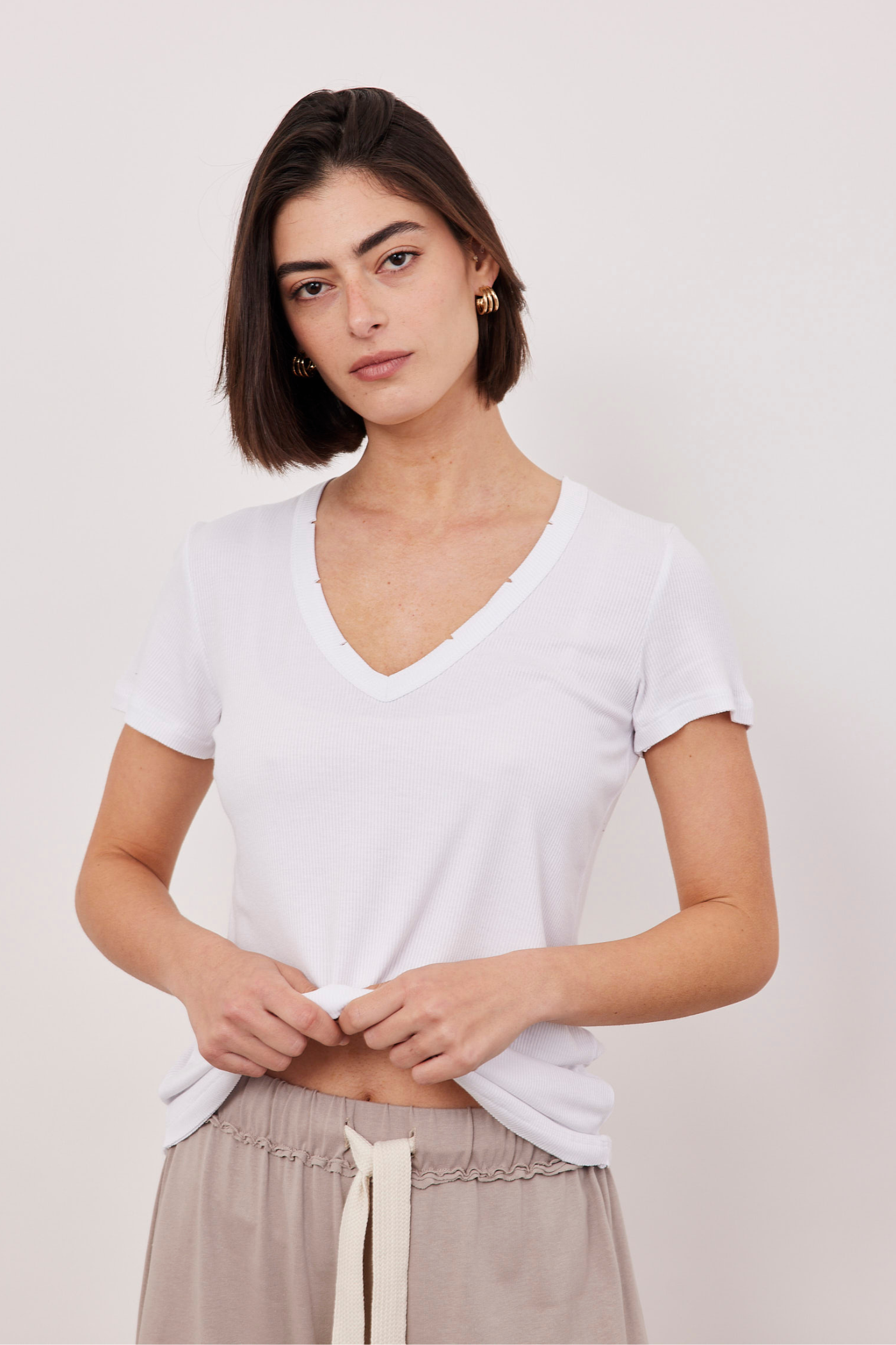 טישרט וי בד ריב