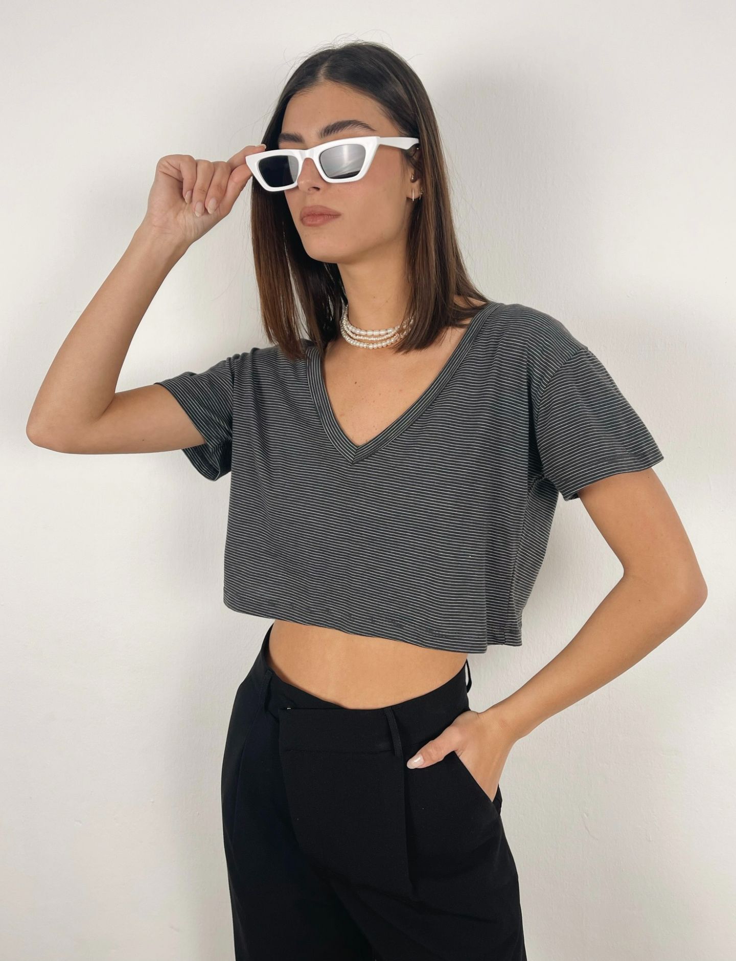 חולצת קרופ וי פסים - ITAY BRANDS