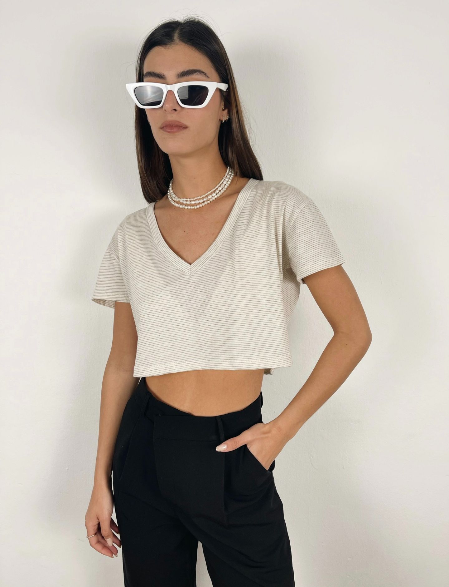 חולצת קרופ וי פסים - ITAY BRANDS