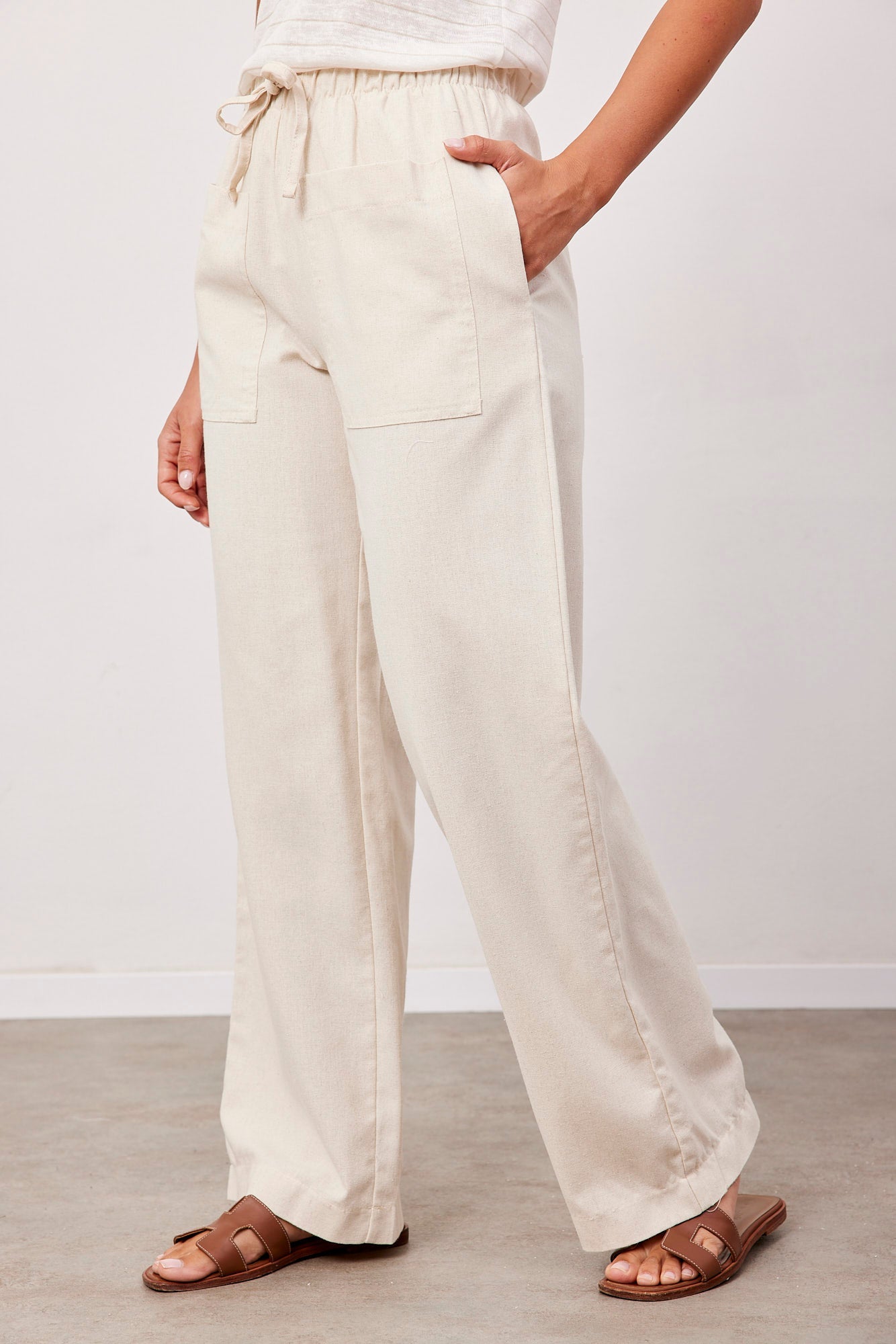 מכנסיים בשילוב פשתן עם כיסים קדמיים - ITAY BRANDS