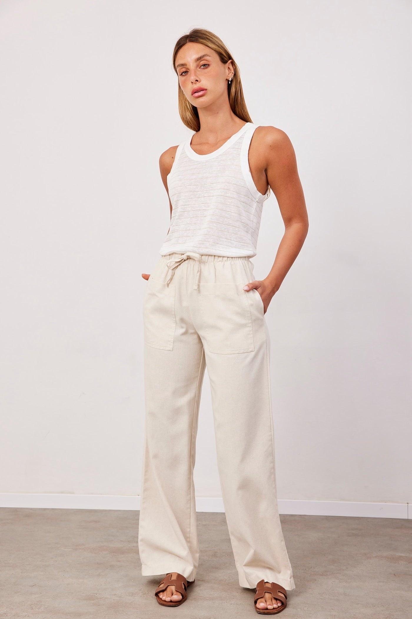 מכנסיים בשילוב פשתן עם כיסים קדמיים - ITAY BRANDS