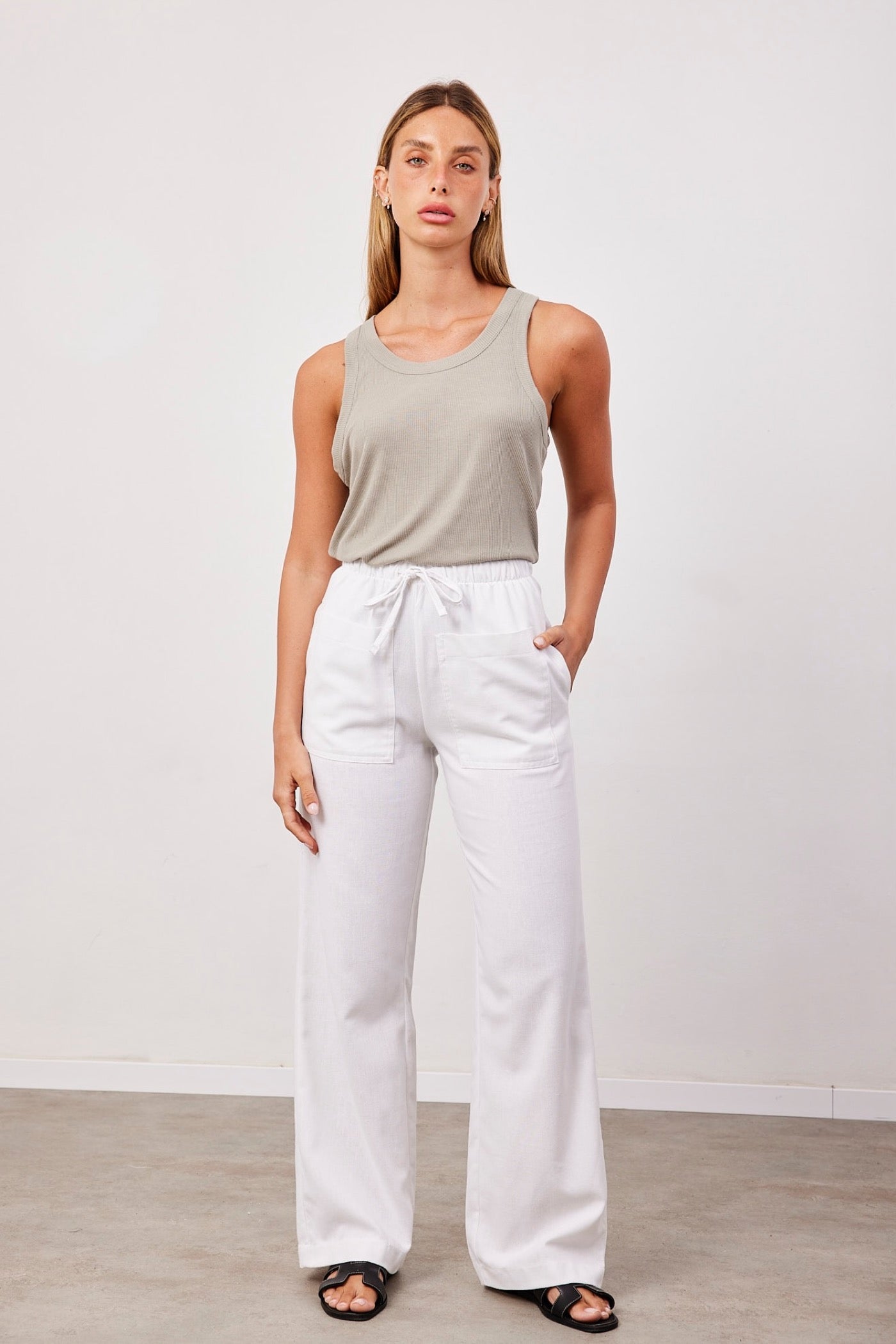 מכנסיים בשילוב פשתן עם כיסים קדמיים - ITAY BRANDS