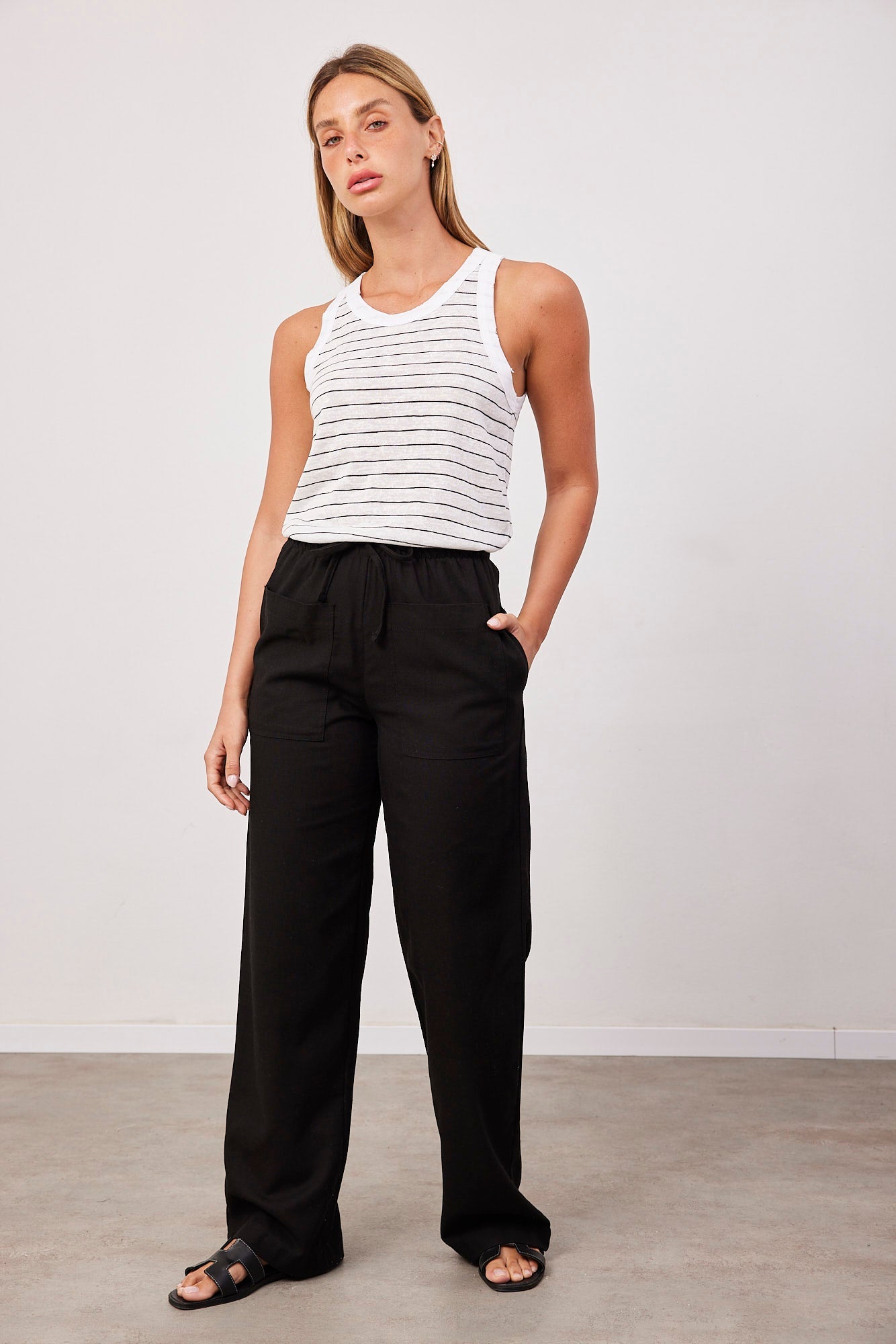 מכנסיים בשילוב פשתן עם כיסים קדמיים - ITAY BRANDS