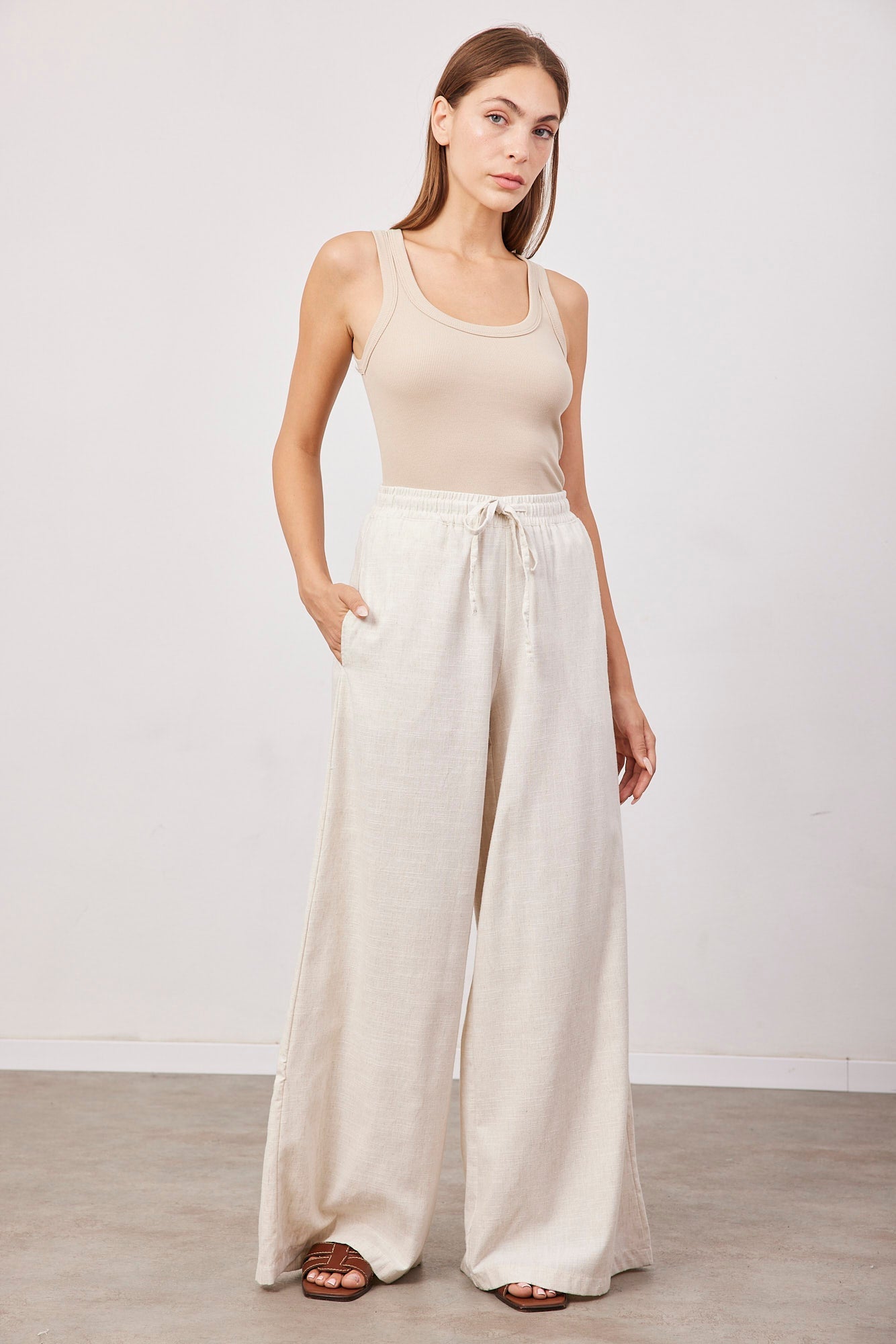 מכנסיים מתרחבים בשילוב פשתן - ITAY BRANDS