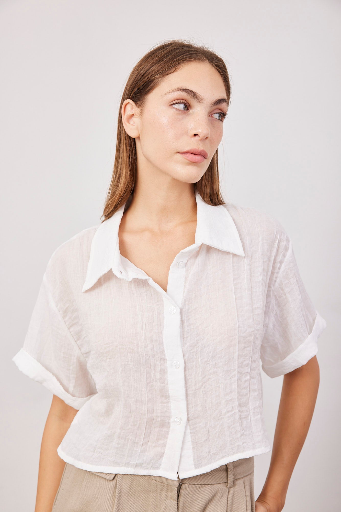 חולצת קרופ שקפקפה מכופתרת - ITAY BRANDS