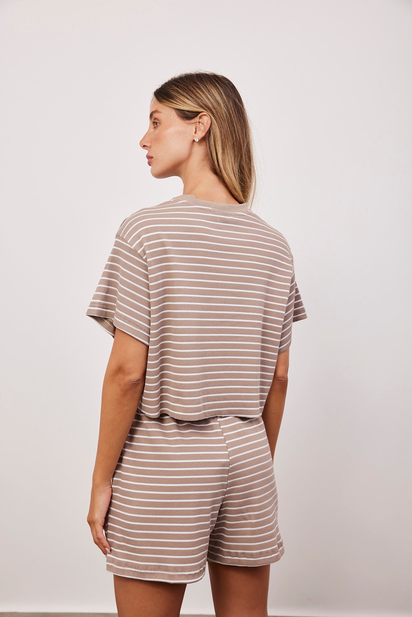 חולצת קרופ פסים - ITAY BRANDS