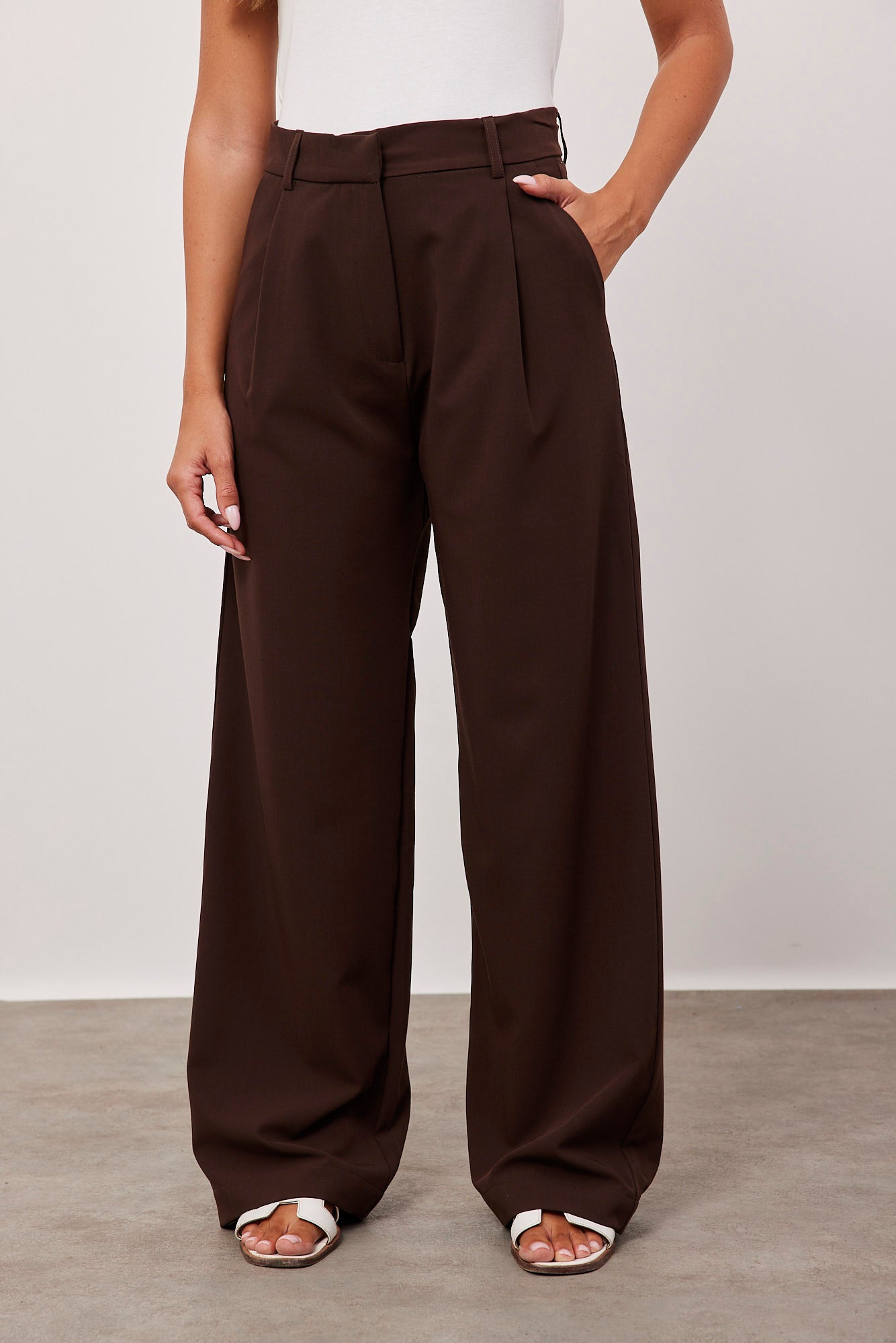 מכנסיים ארוכים מחוייטים