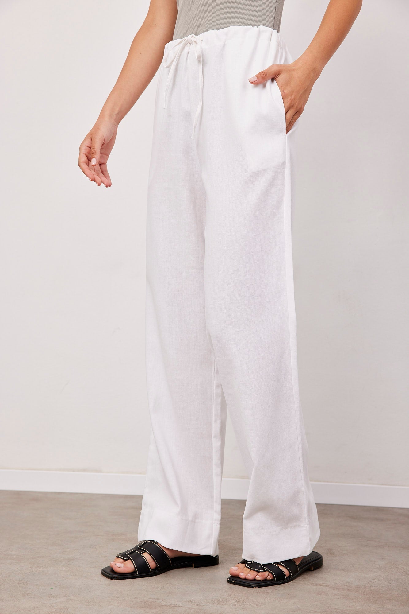 מכנסיים בשילוב פשתן בגזרה רחבה - ITAY BRANDS