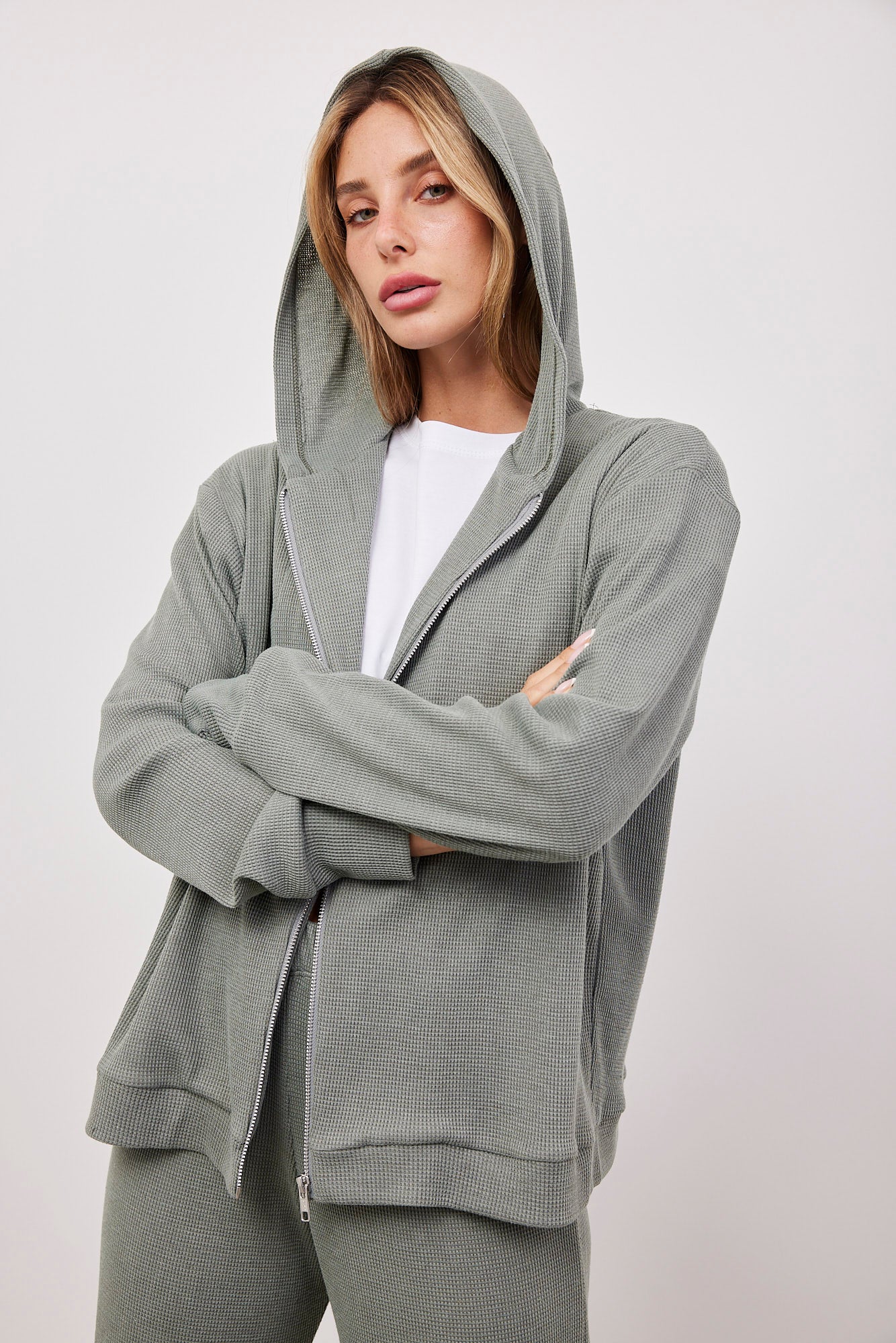 סווטשירט קפוצ'ון מבד וופל - ITAY BRANDS