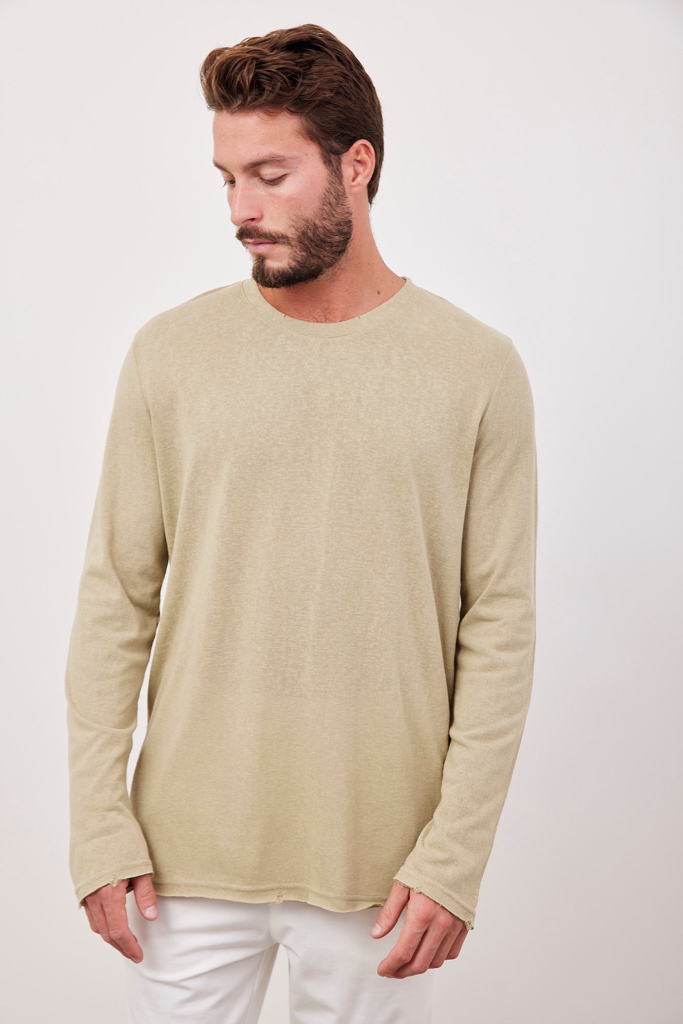 חולצה ארוכה בגימור קרעים - ITAY BRANDS