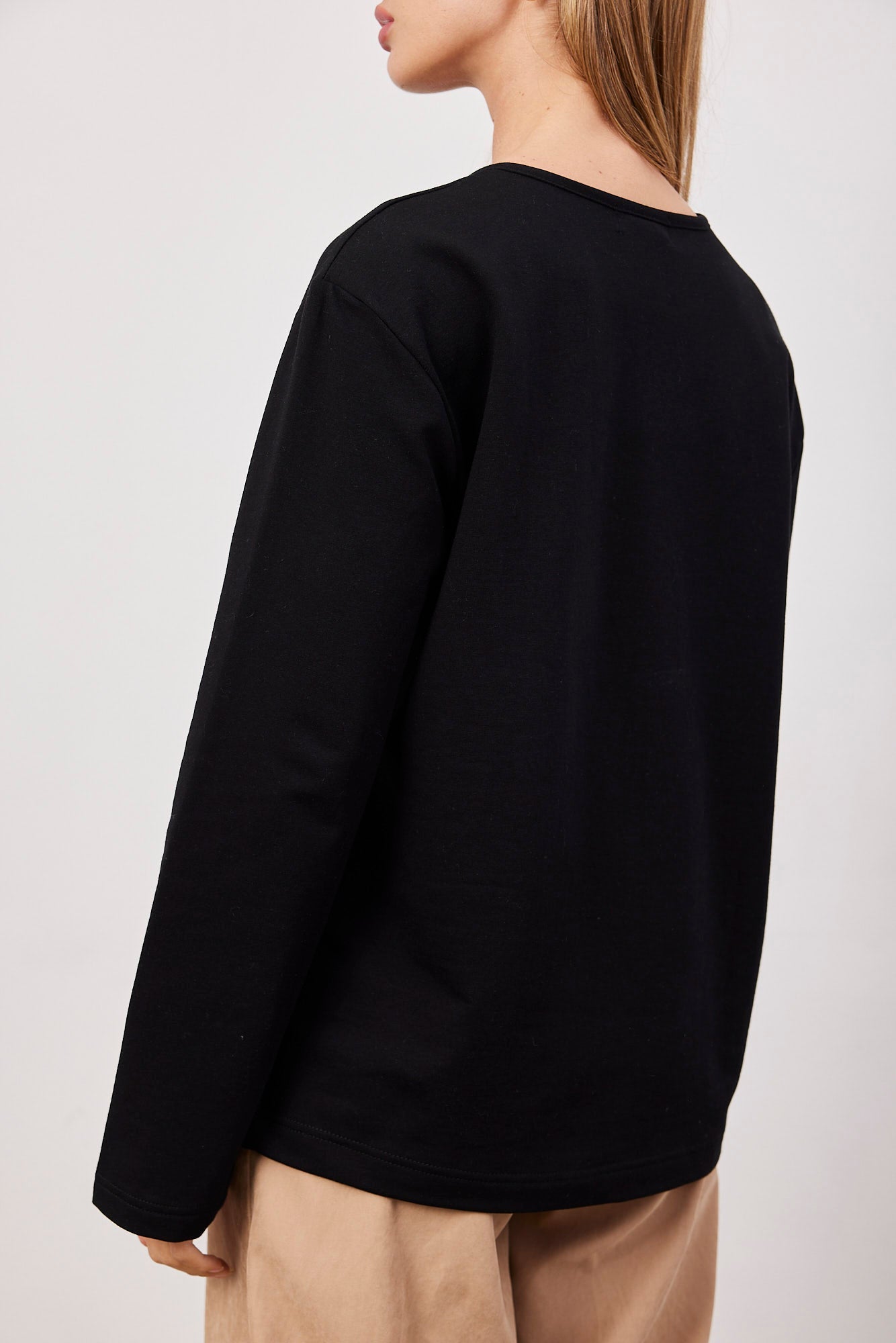 חולצת בייסיק ארוכה בגזרה רחבה - ITAY BRANDS