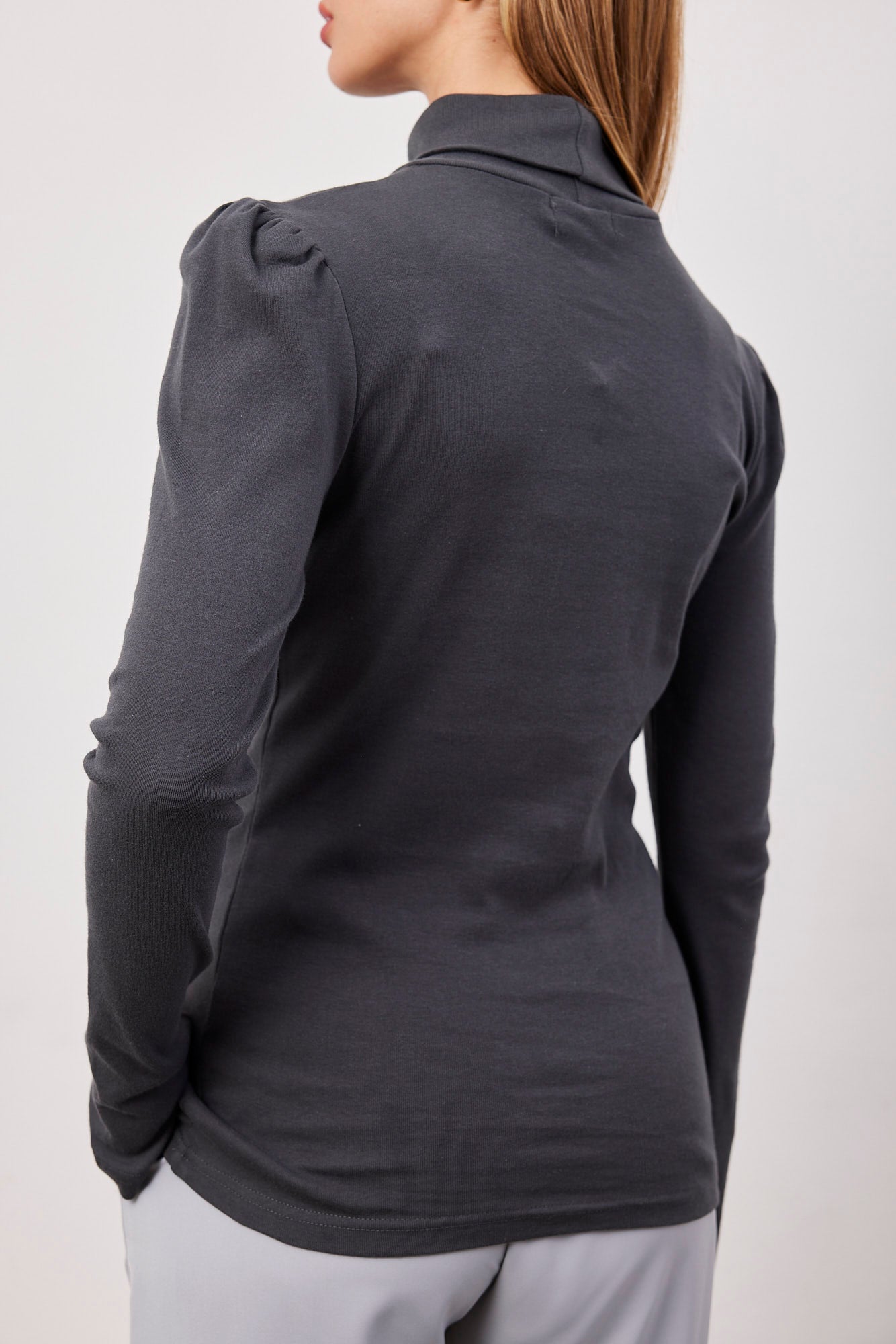 חולצת גולף ארוכה עם כיווצים - ITAY BRANDS