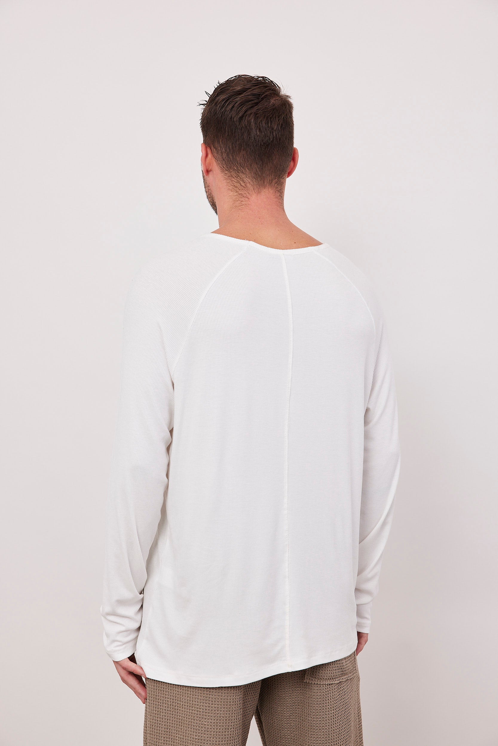 חולצה ארוכה מבד ריב