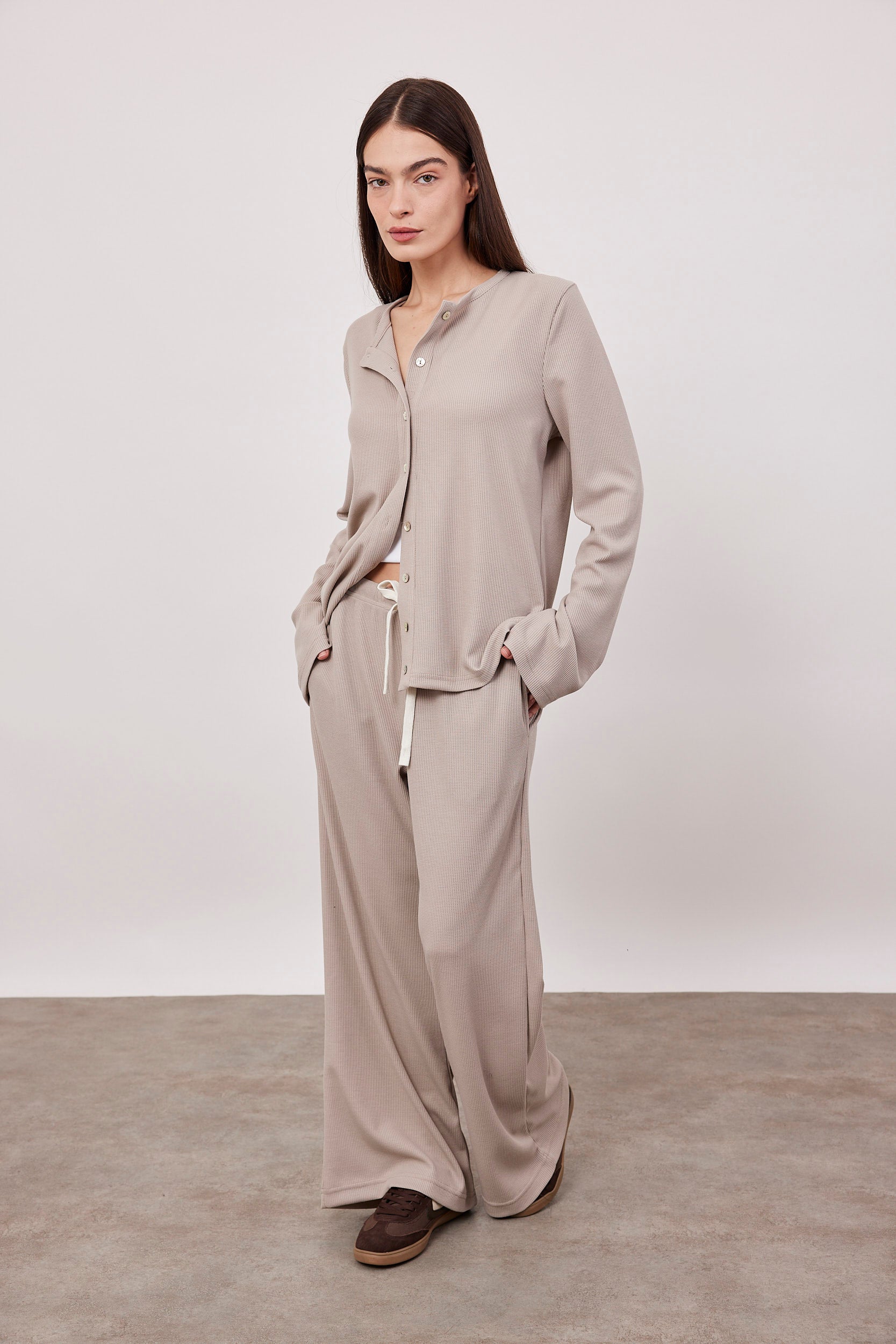 מכנסי וופל ארוכים עם שרוך