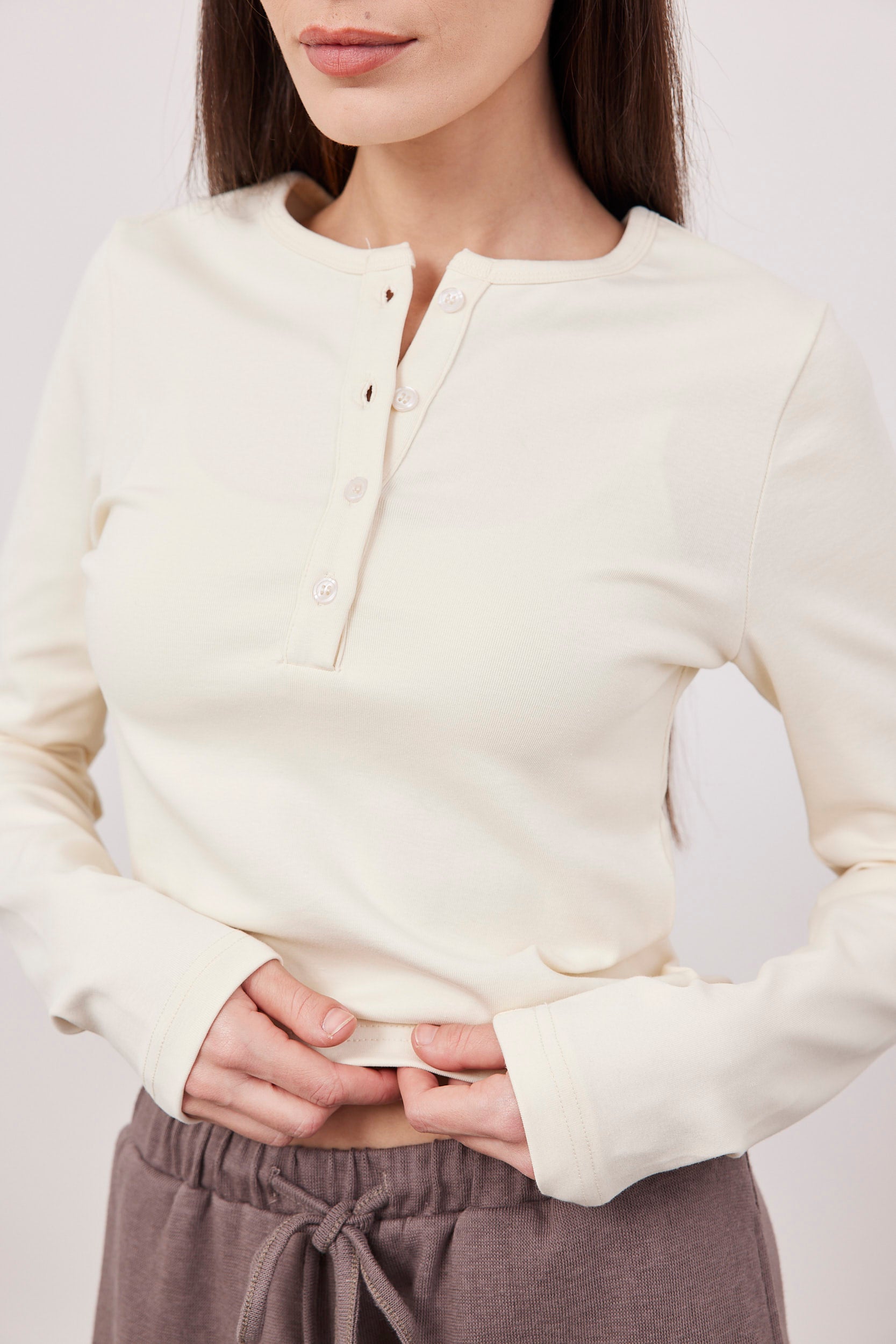 חולצת צווארון כפתורים ארוכה