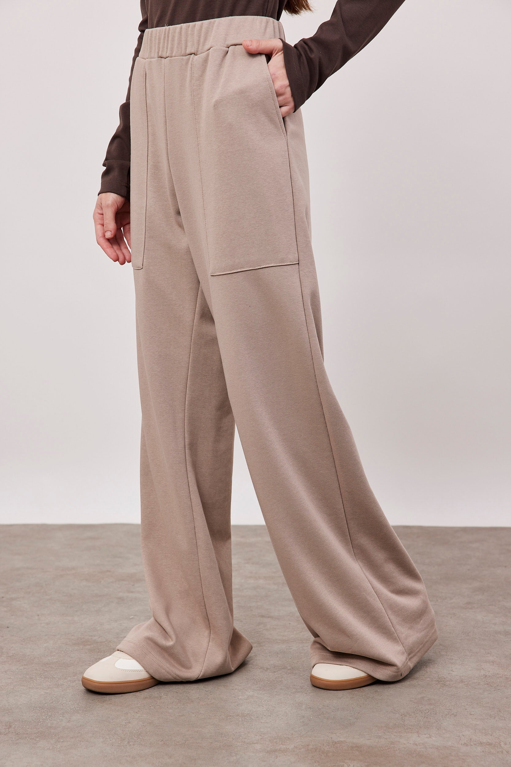 מכנסי פרנץ טרי עם כיסים קדמיים